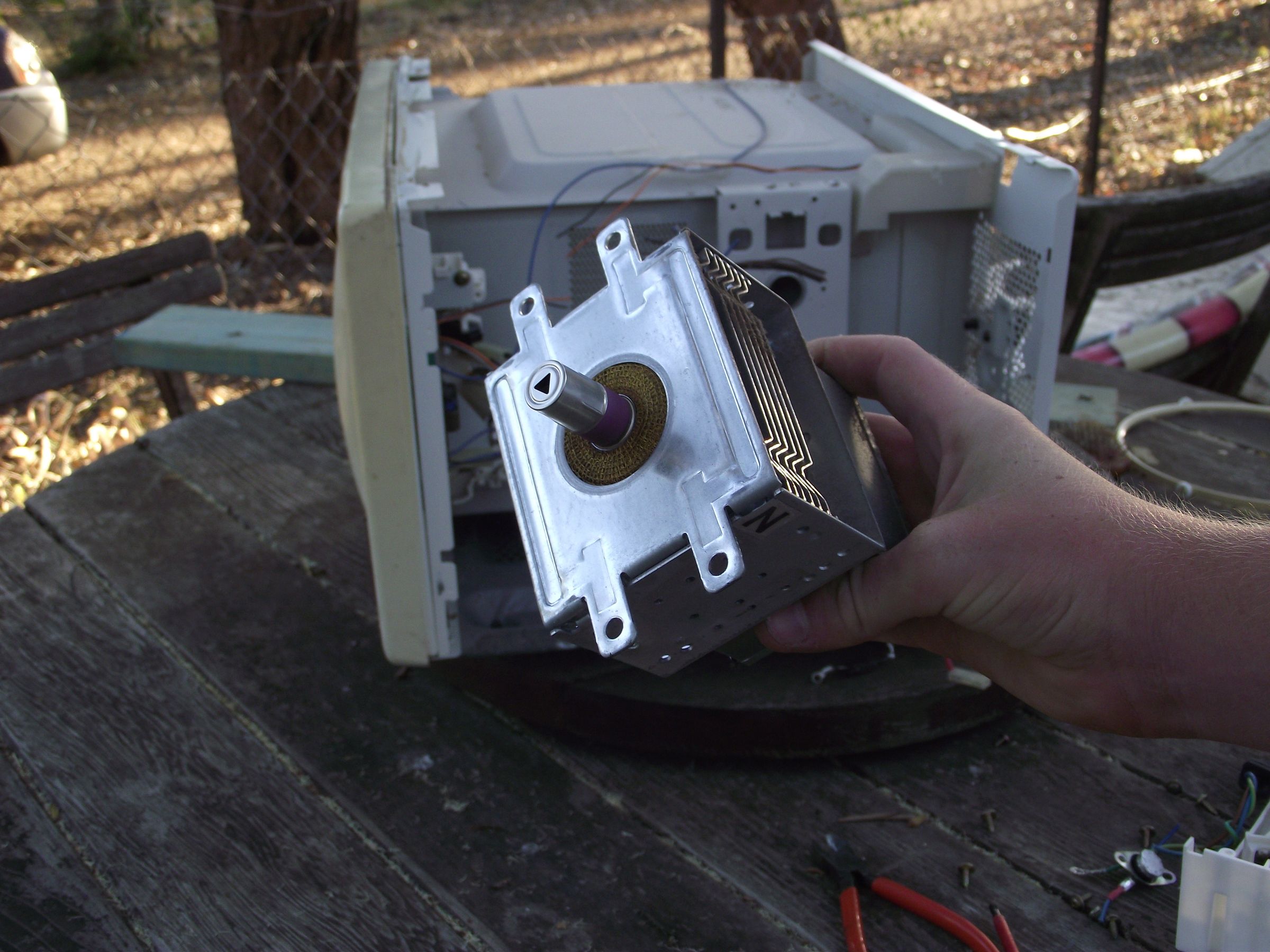 Taking Apart a Microwave 11 Steps Instructables