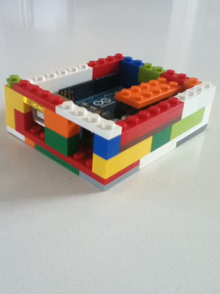 DIY guide for Arduino Uno Lego Case with step-by-step instructions