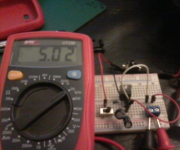 regulador de voltage a 5v DIY Project DIY Project Image