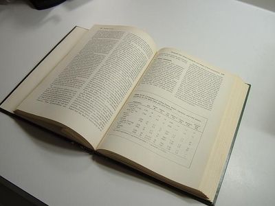 CD or DVD Storage 'Book' : 13 Steps - Instructables