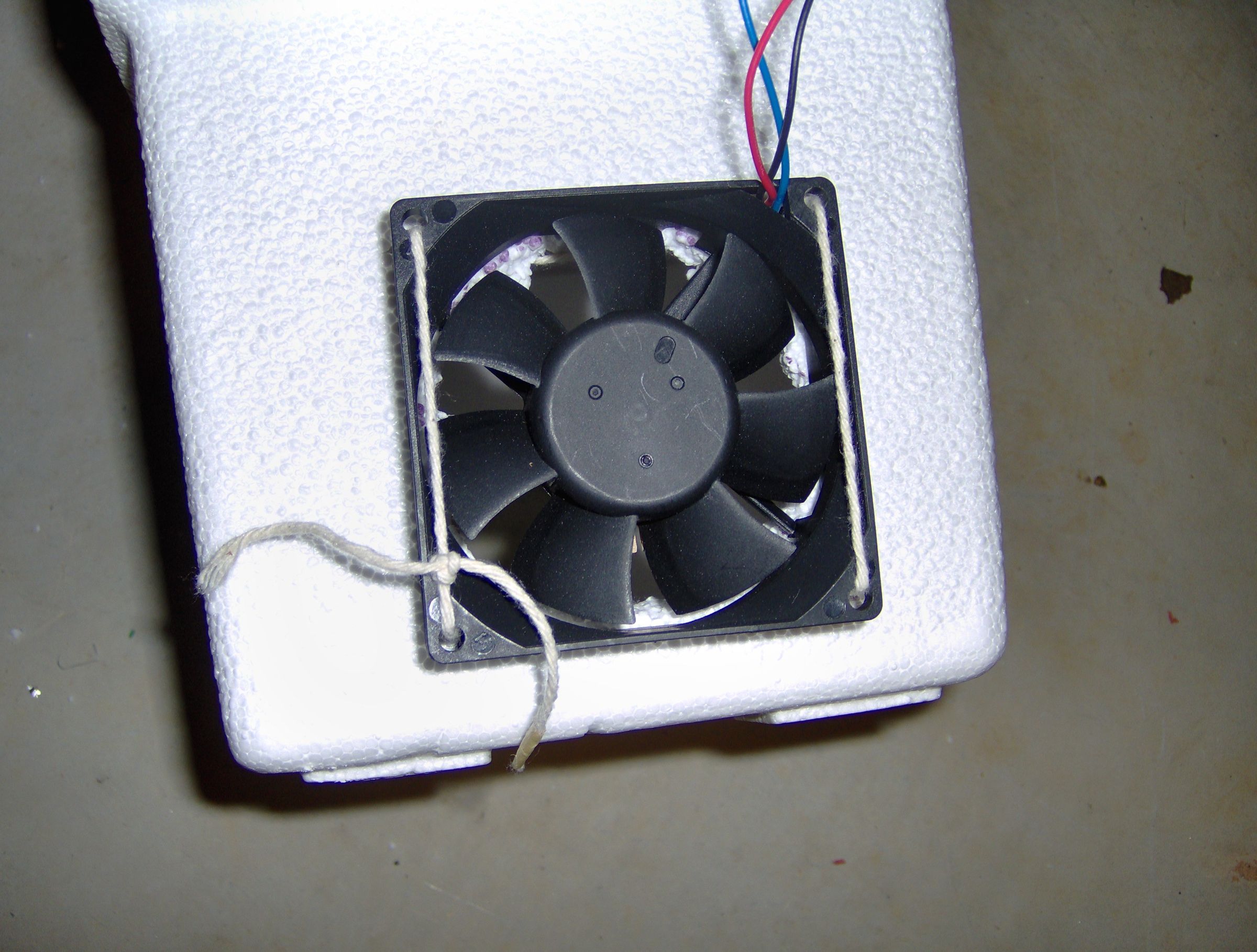Make a Fog Chiller for 10 9 Steps (with Pictures) Instructables