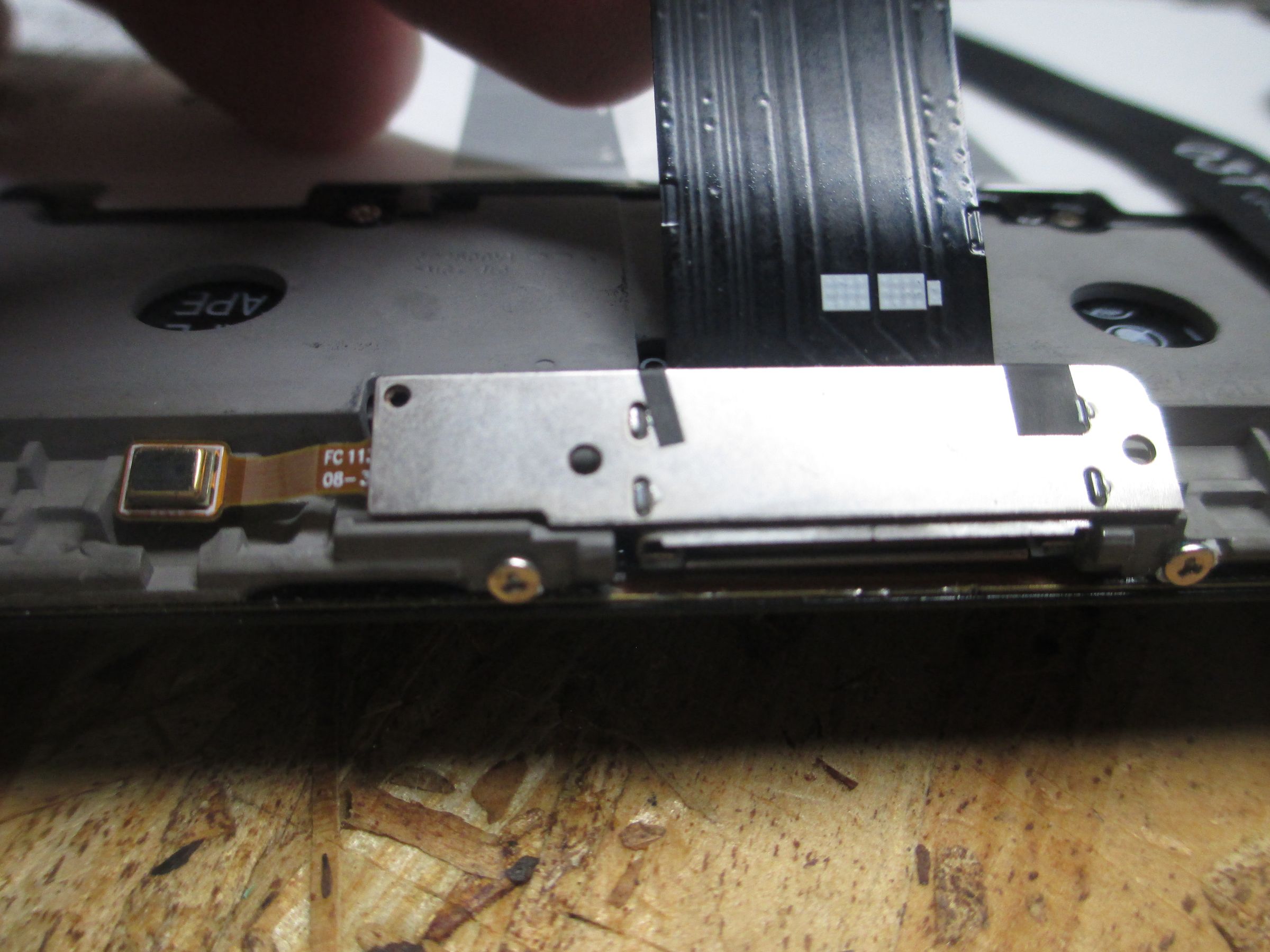 Replace Samsung Tab 2 ( 10.1 ) Charging Port 13 Steps (with Pictures