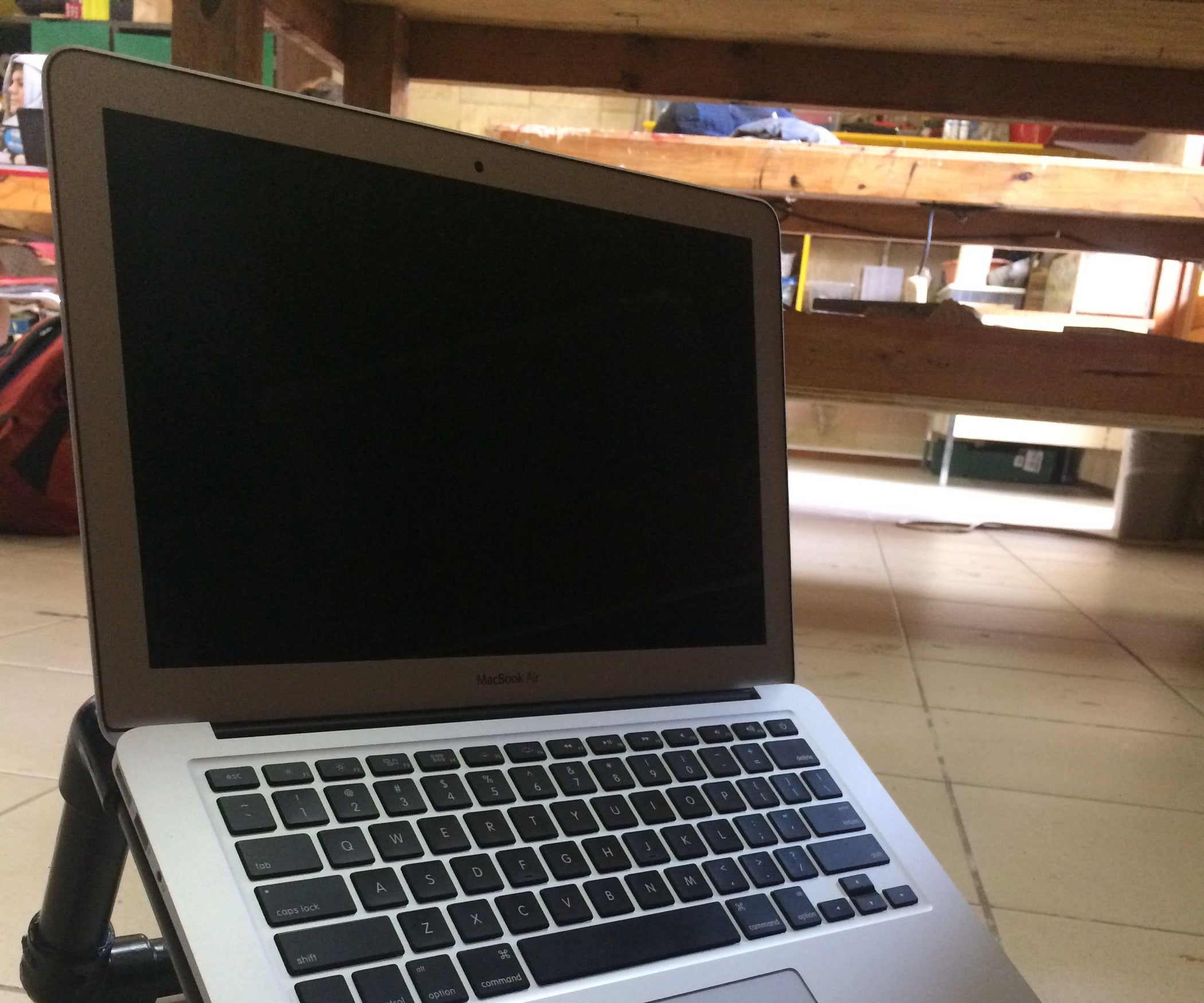 Laptop Stand 5 Steps (with Pictures) Instructables