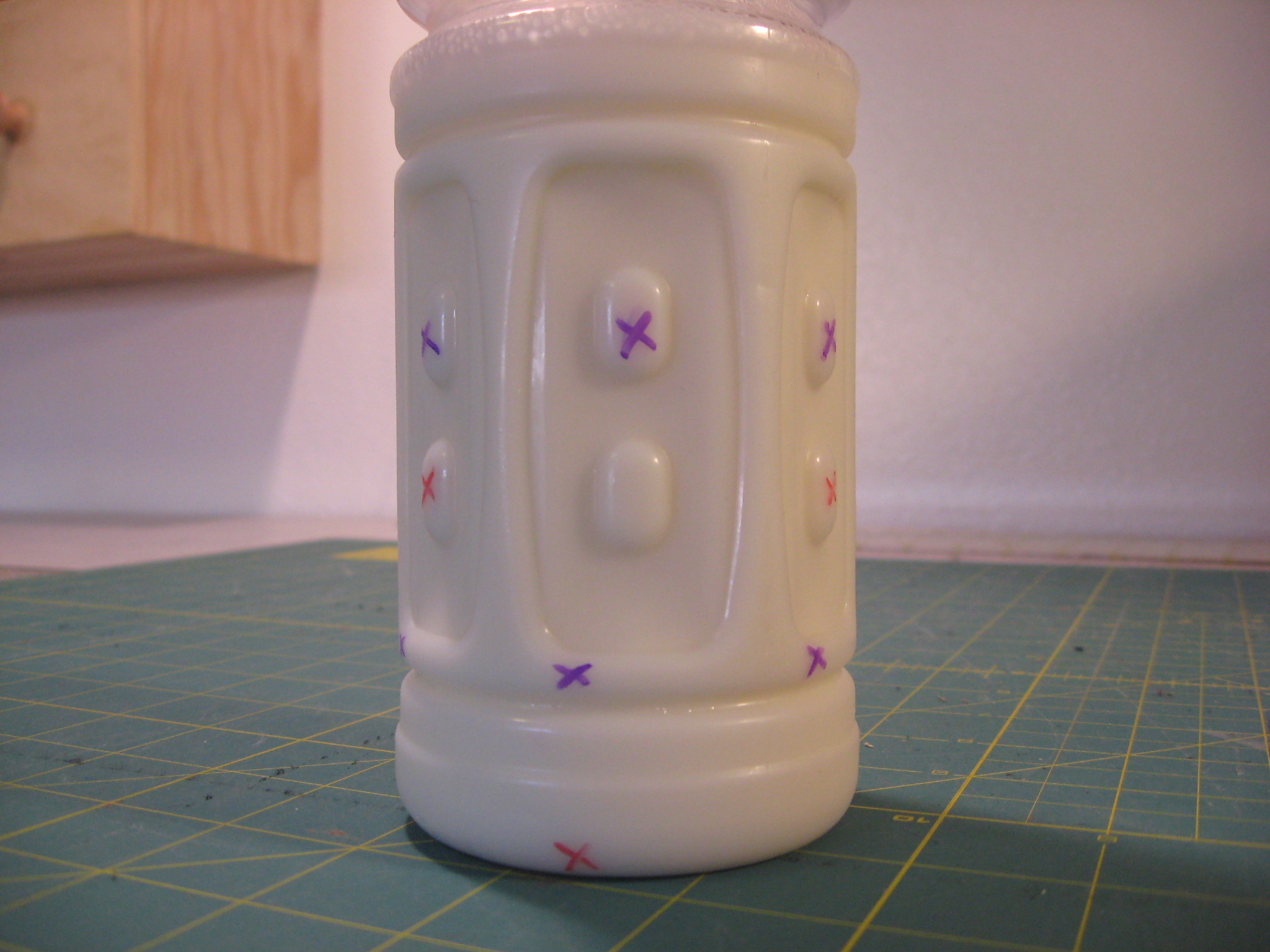 Indoor Disc Golf Using Plastic Bottles and Caps 10 Steps (with