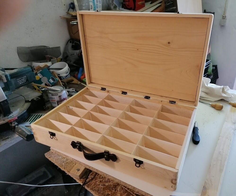 WOODEN BOX FOR CROSS STITCH FABRIC AND YARN 8 Steps (with Pictures) Instructables