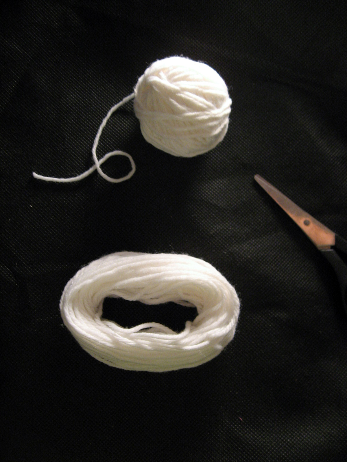 Yarn Puffs 6 Steps (with Pictures) Instructables