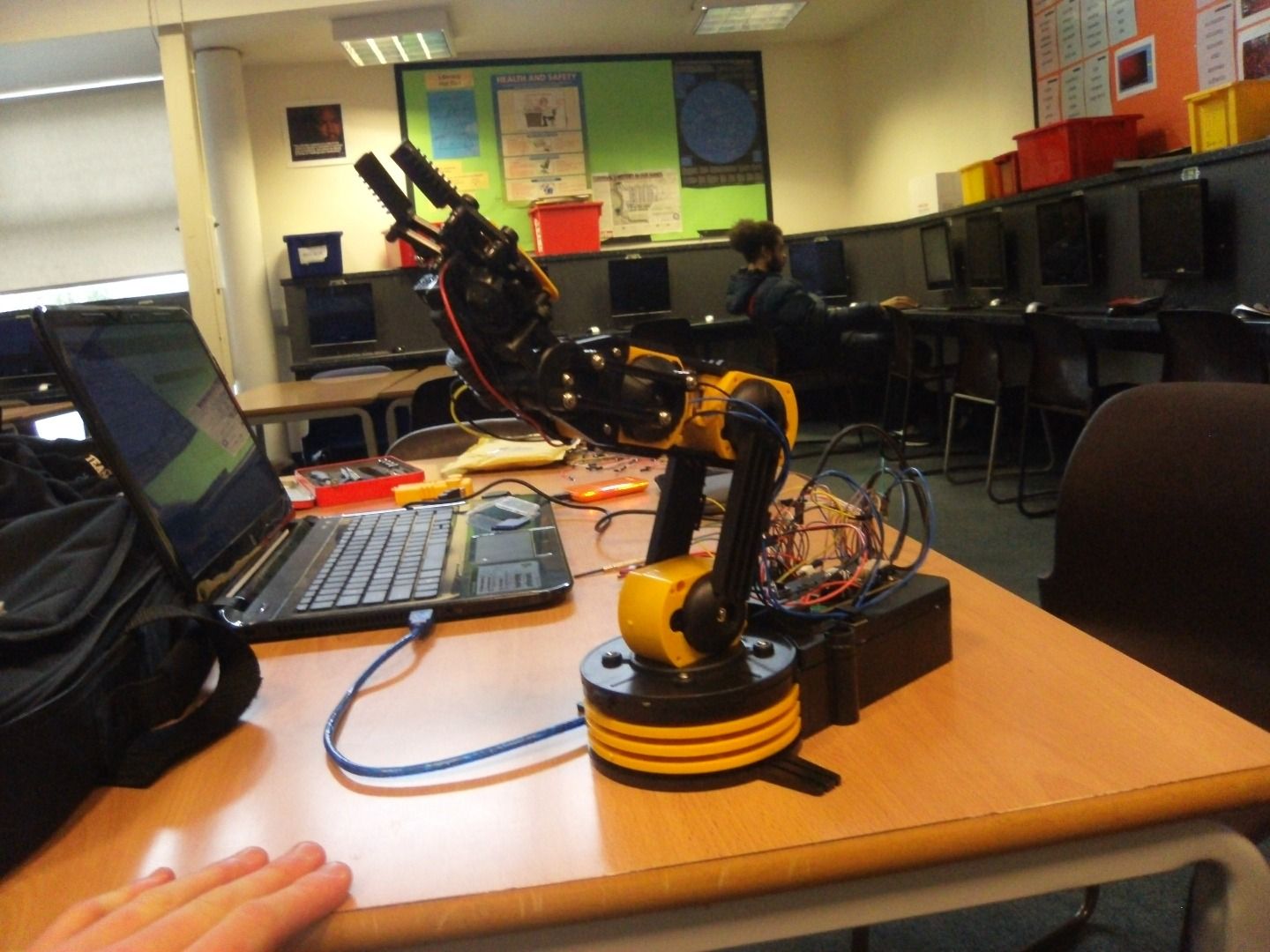 My Robotic Arm 5 Steps (with Pictures) Instructables