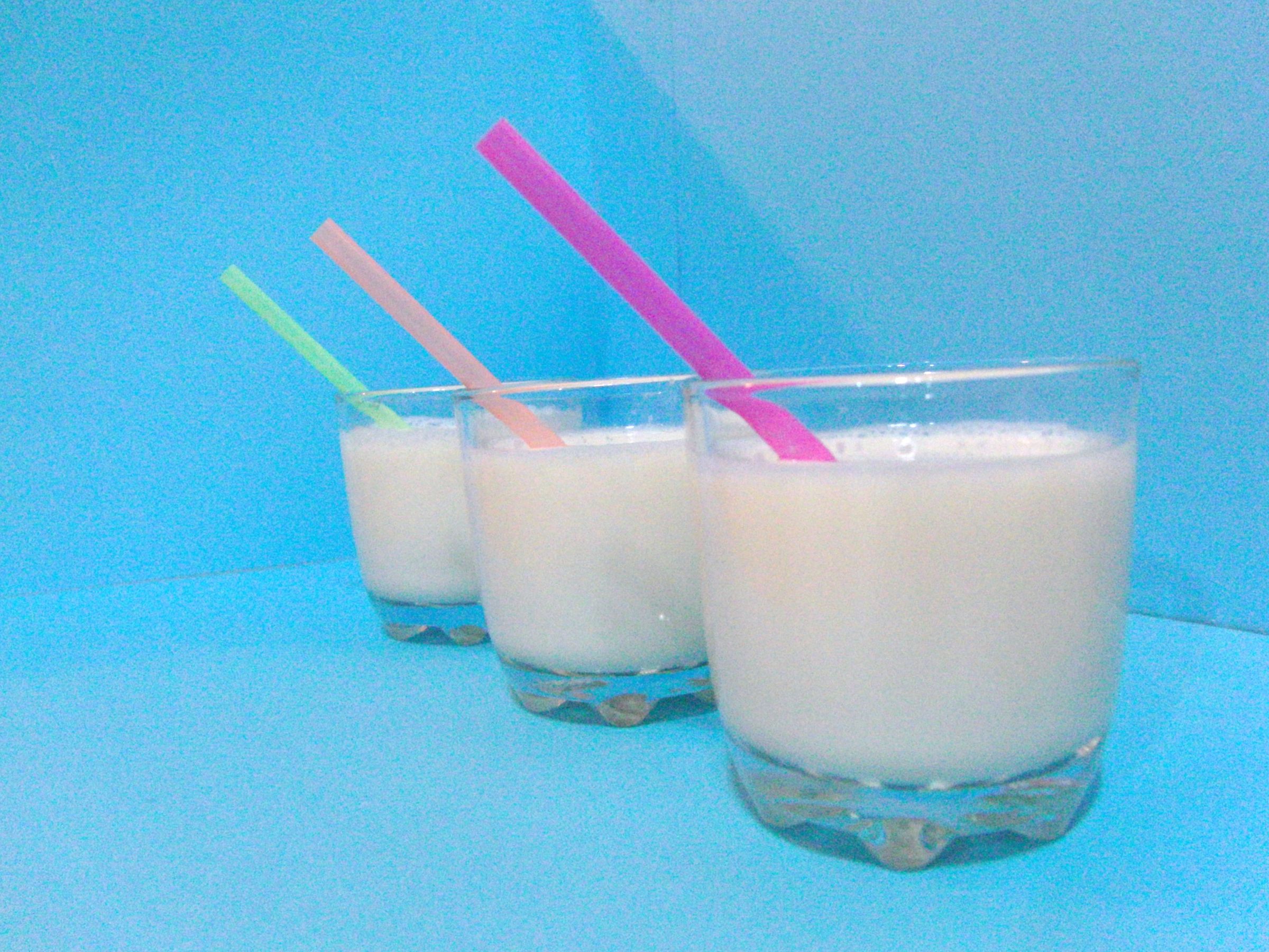 How to Make Homemade Soy Milk