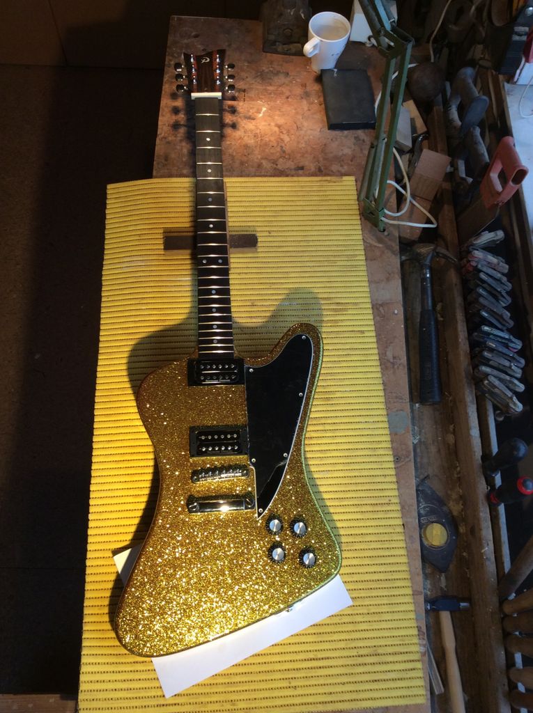 Gold Flake Finish a Guitar 8 Steps Instructables