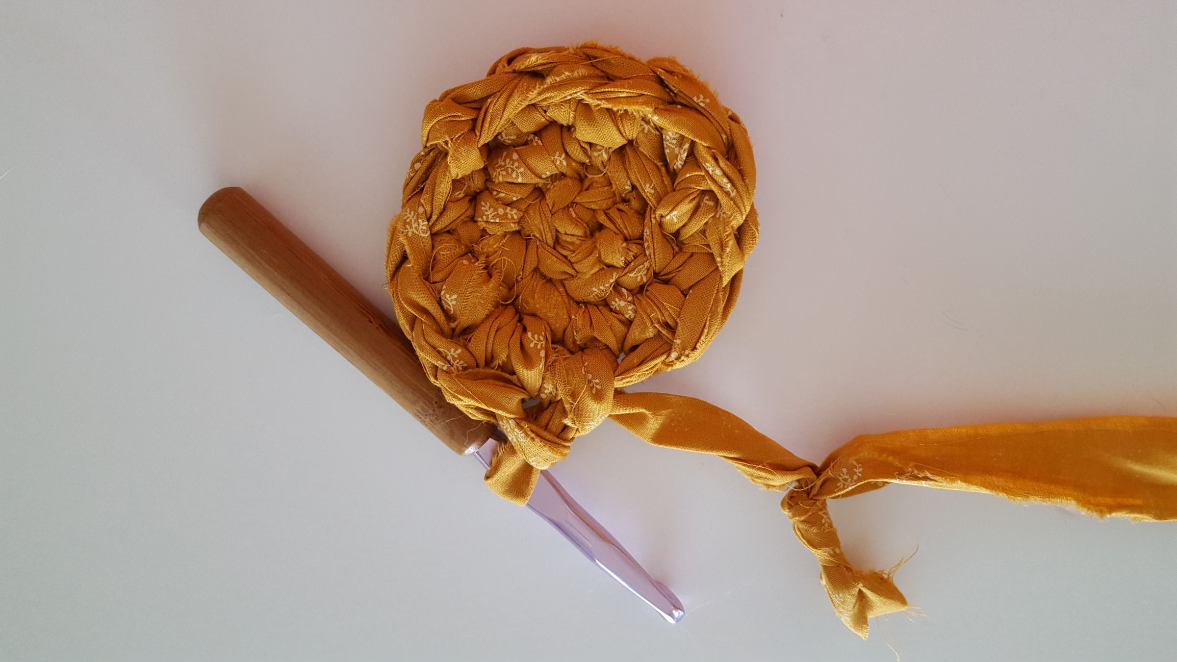 Circular Rag Rug, Crocheted! 6 Steps (with Pictures) Instructables