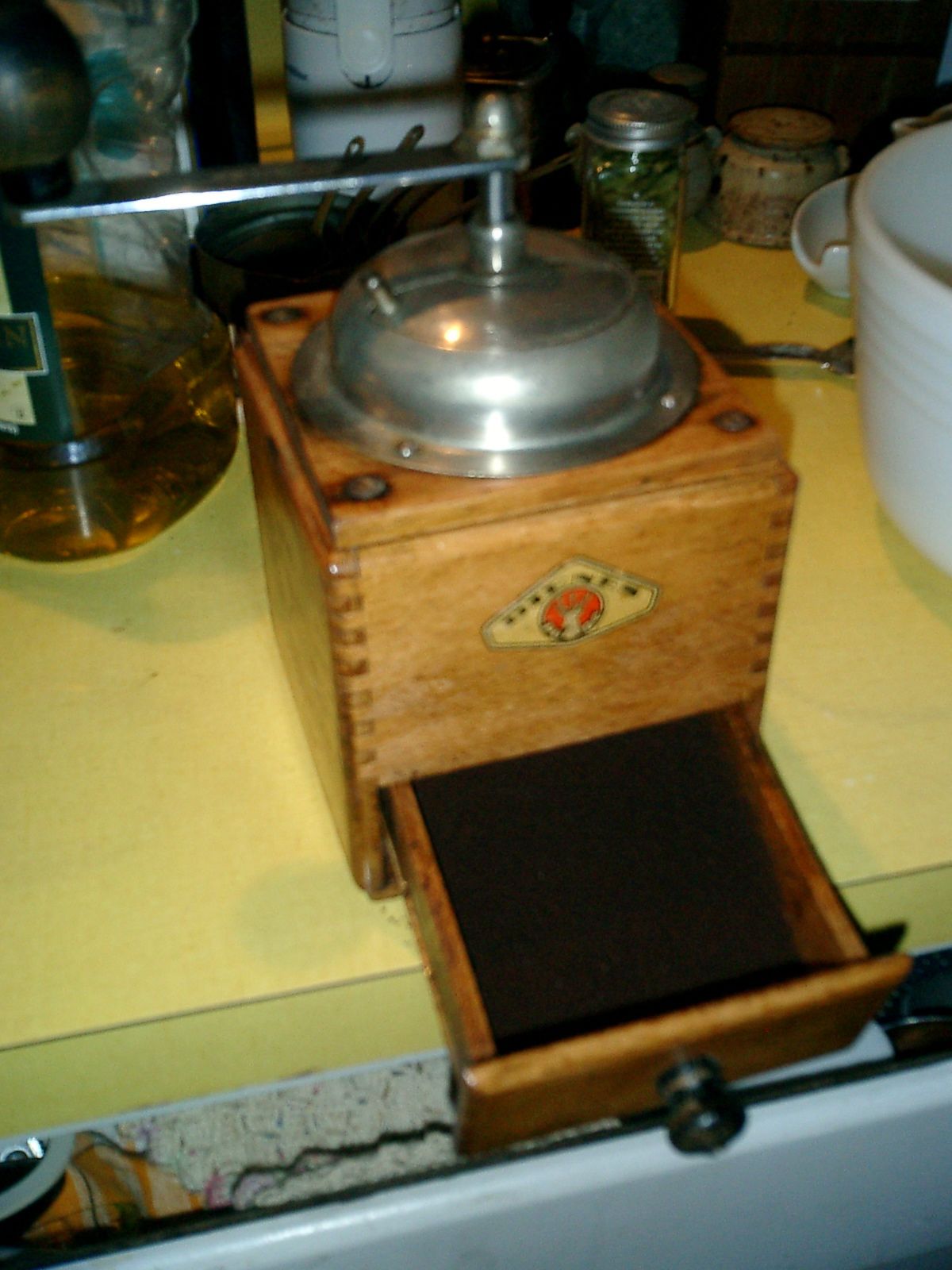 Restoring a Coffee Grinder. 6 Steps Instructables