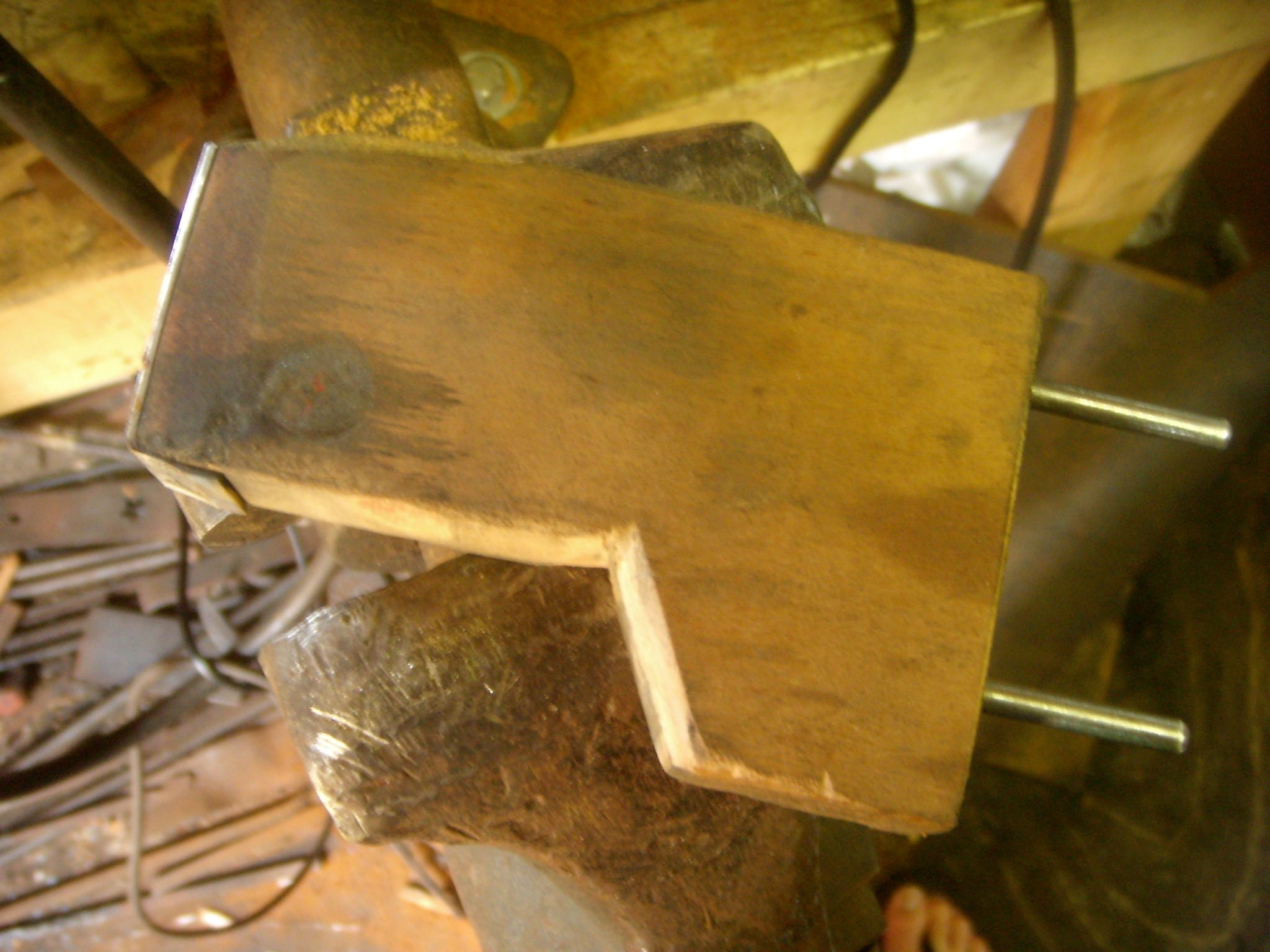 A Simple Hollow Grinding Jig Instructables