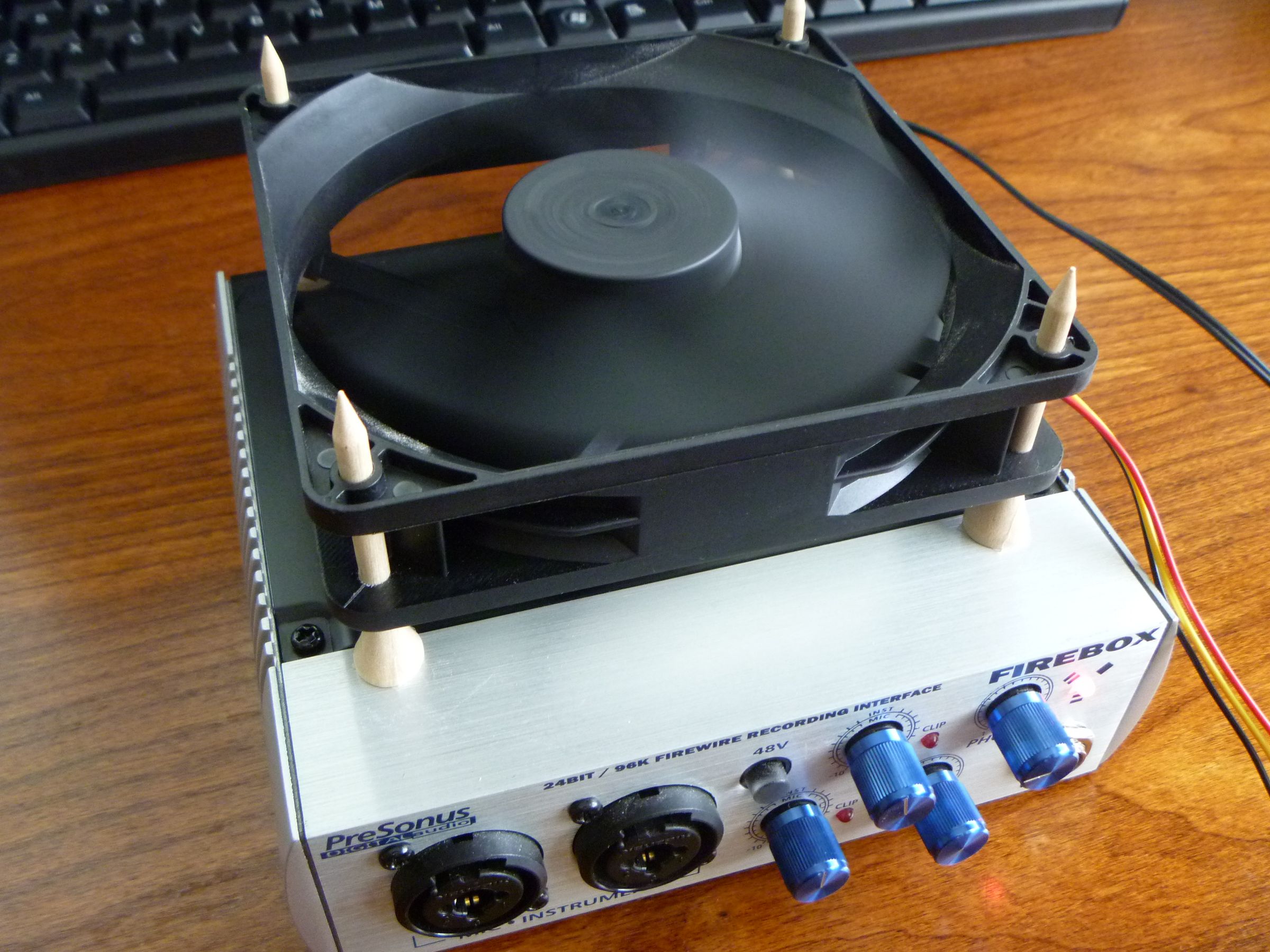 DIY Audio Interface Cooler 5 Steps Instructables
