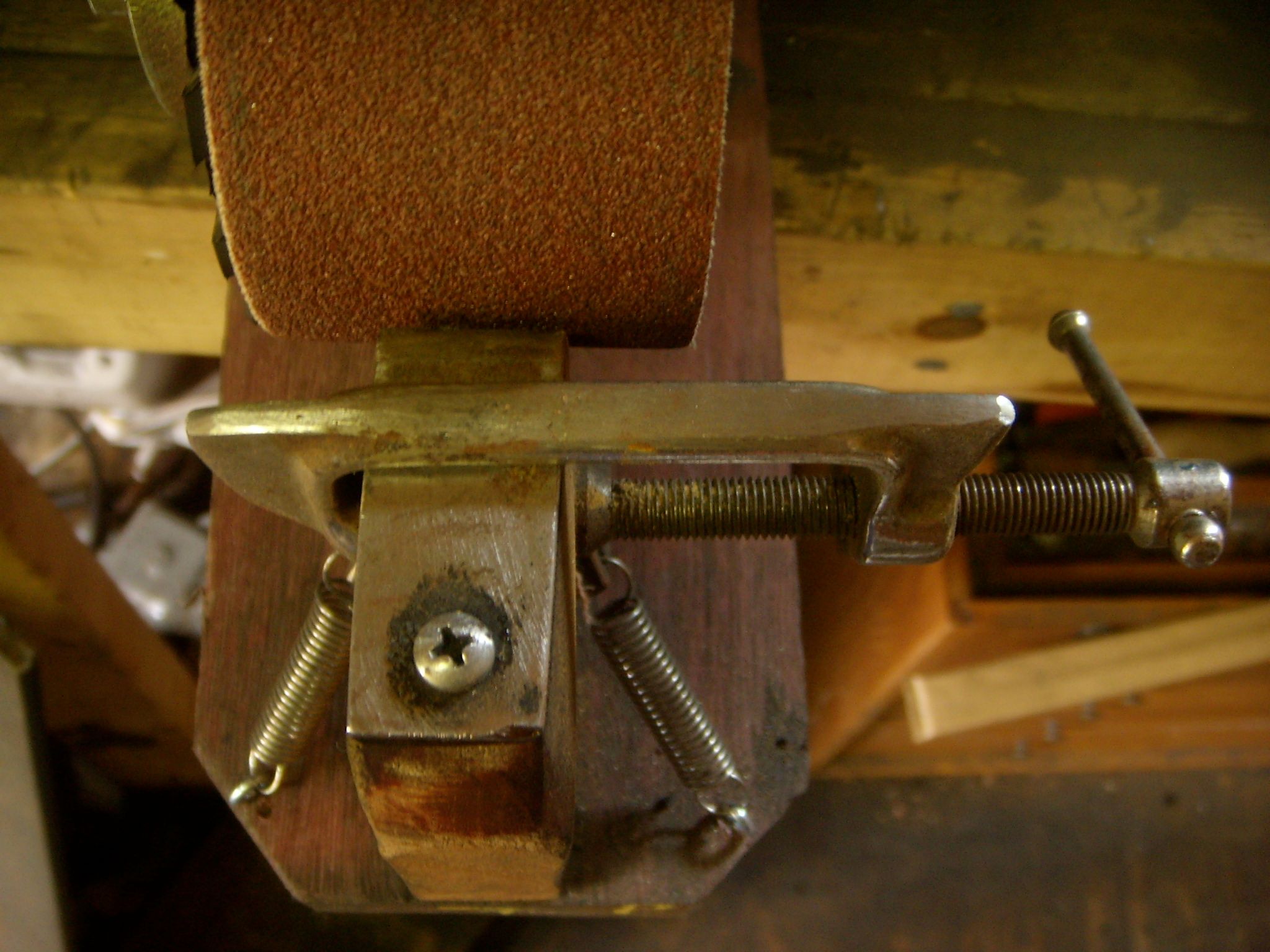 A Simple Hollow Grinding Jig Instructables