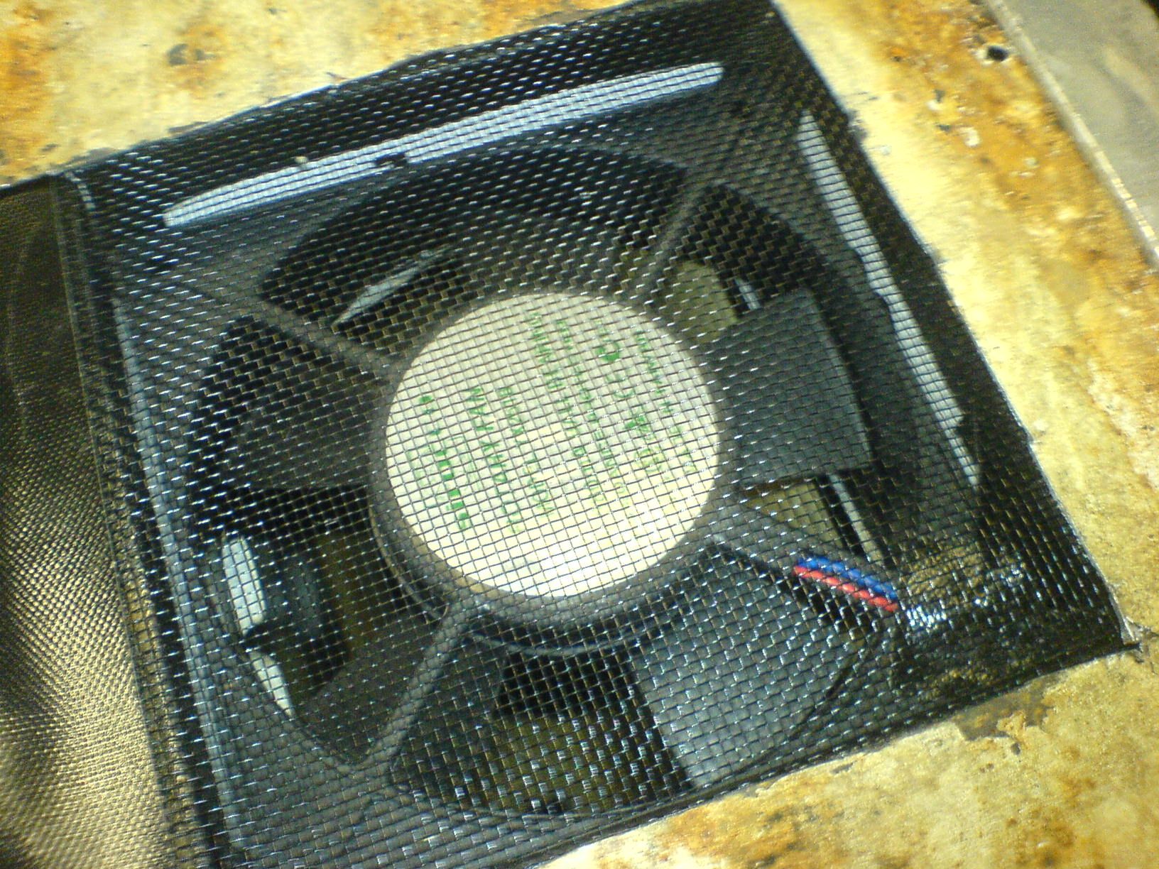 Beef Jerky Maker/Dehydrator From a Bar Fridge! 7 Steps Instructables
