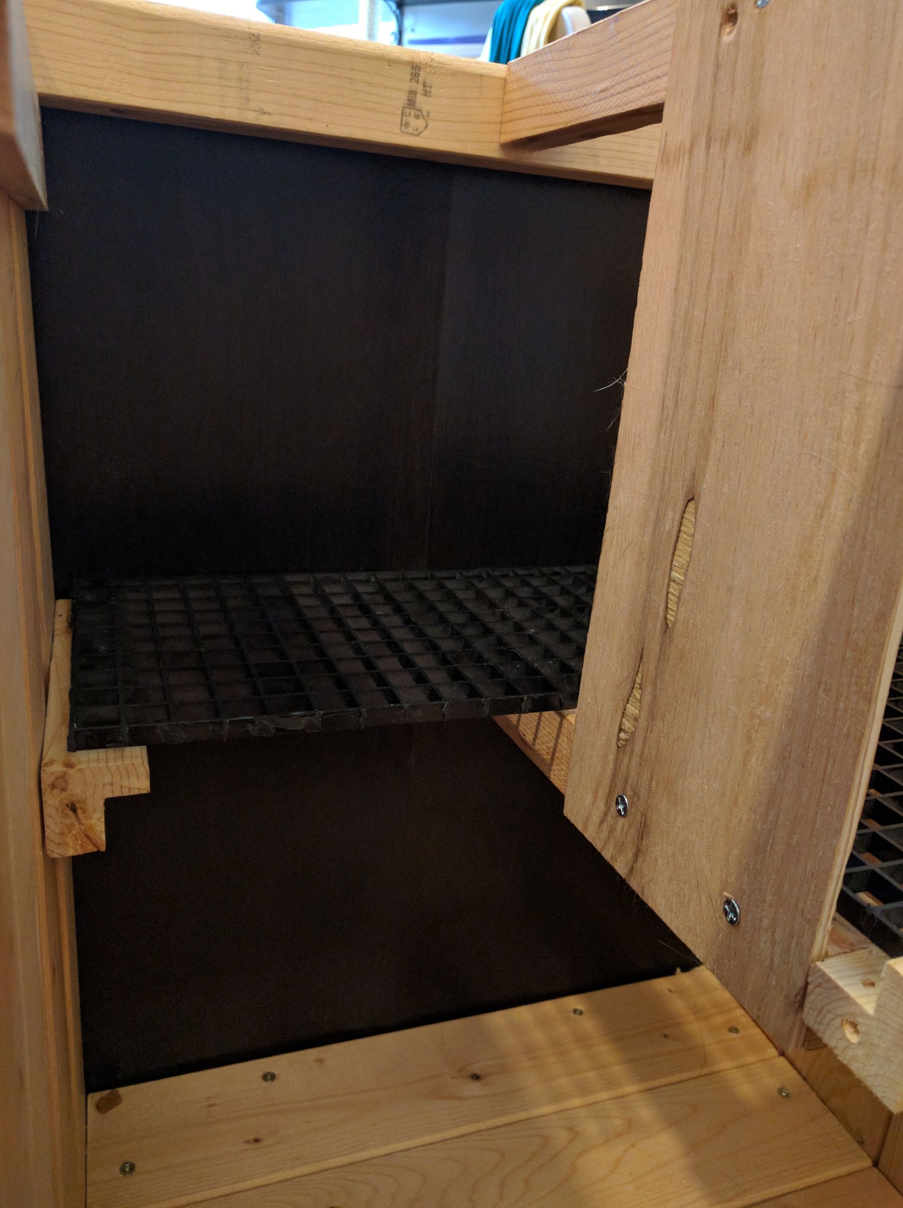 Hidden Litter Box With Delittering Cat Walk 4 Steps (with Pictures