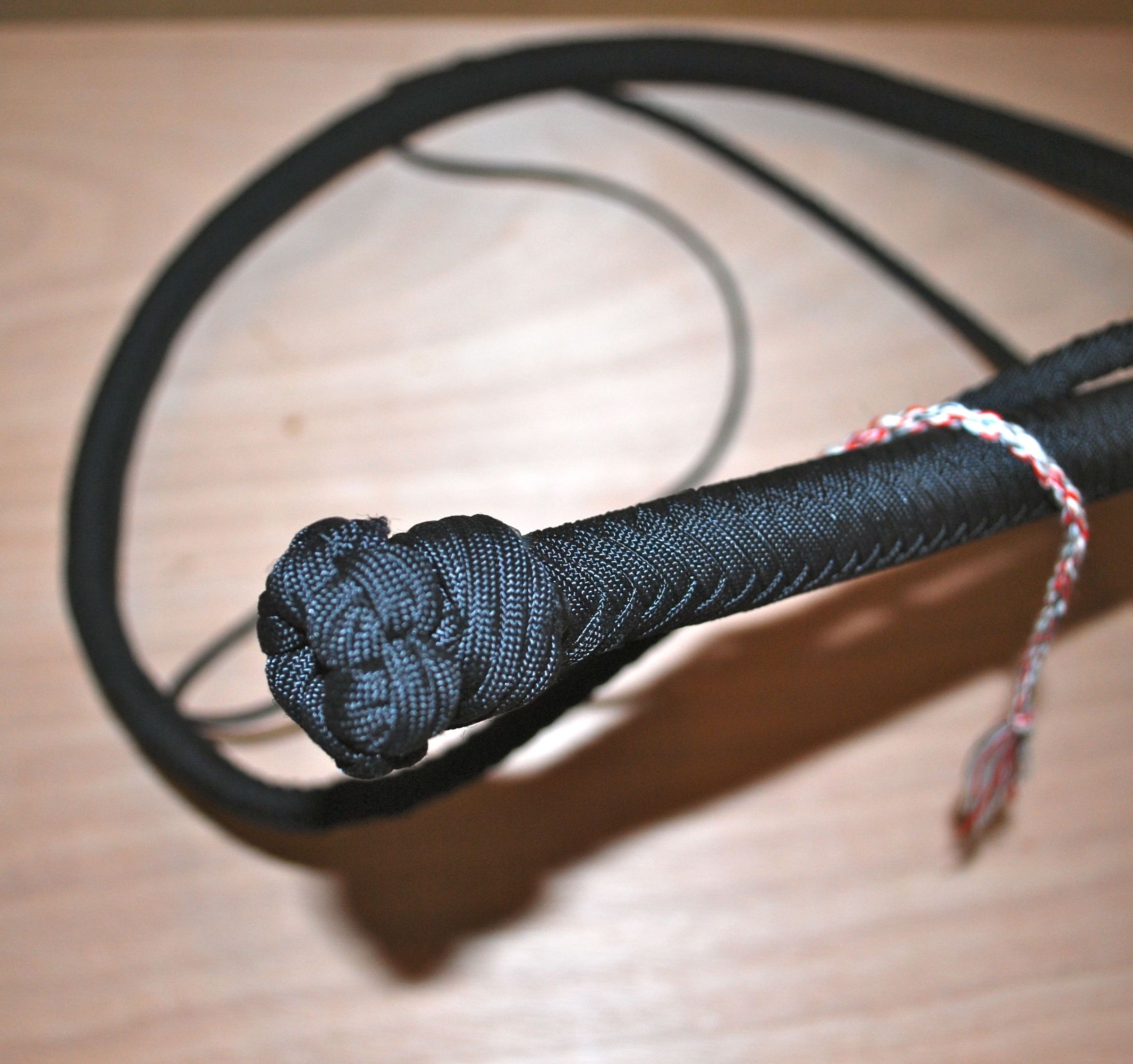 Wahrnehmung Religion Oberst diy paracord whip Becher Element Glänzend