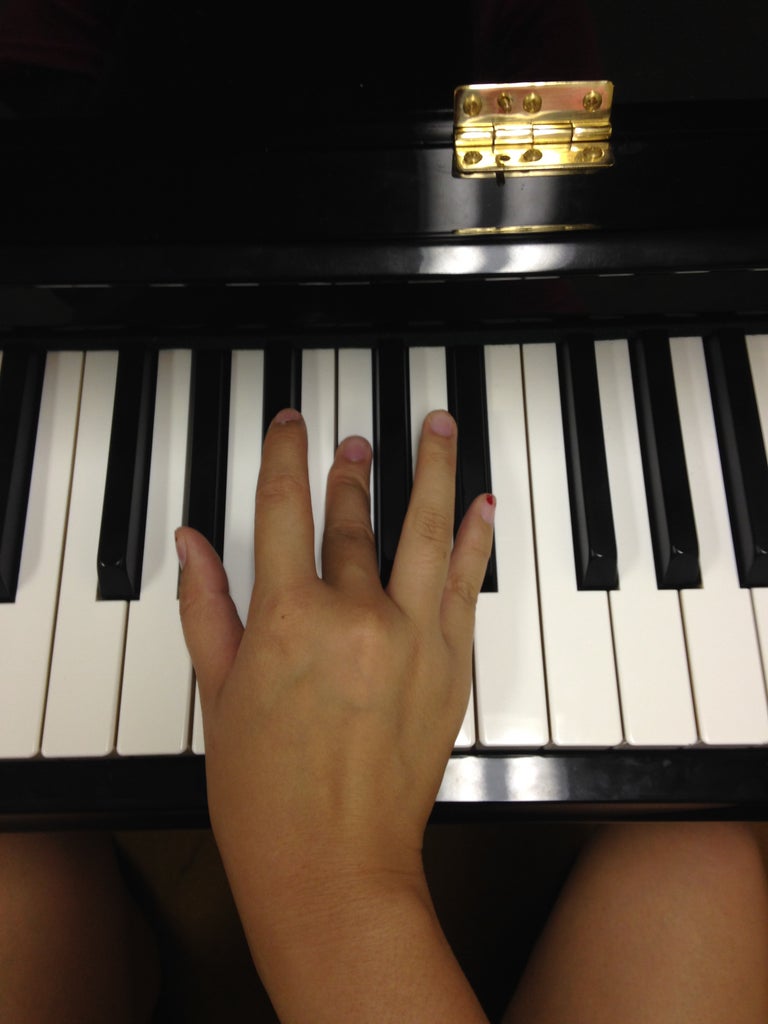 How To Play The Major Chords On The Piano 13 Steps Instructables How To Play The Major Chords On The Piano 13 Steps Instructables