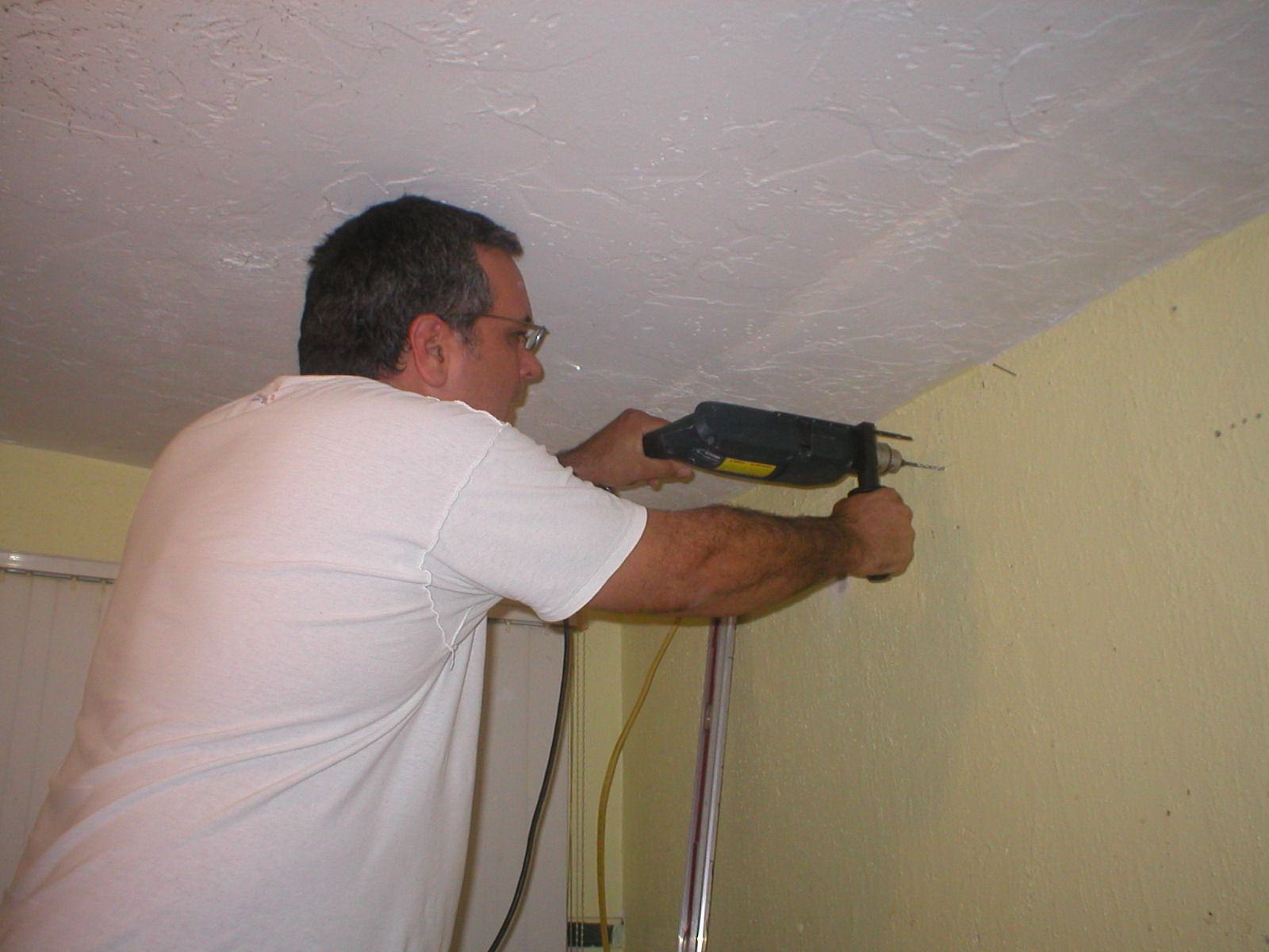 Installing IKEA Upper Kitchen 5 Steps Instructables