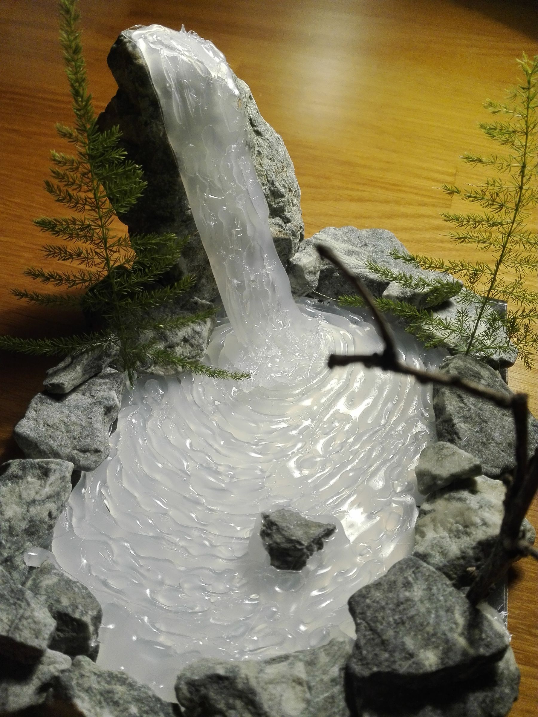 Hot Glue Waterfall 7 Steps (with Pictures) Instructables
