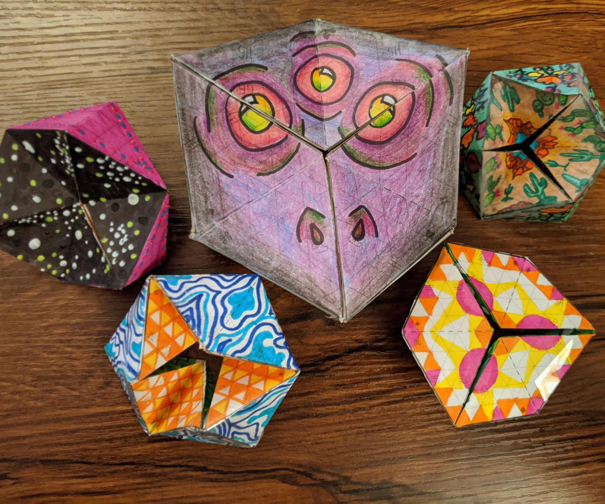 Kaleidocycles : 7 Steps (with Pictures) - Instructables