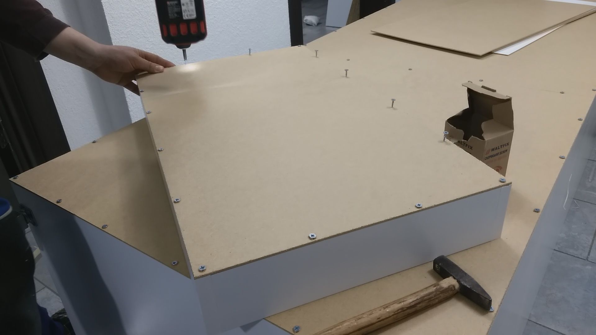 How to Make Furniture (wardrobe) Out of Melamine : 13 Steps (with ...