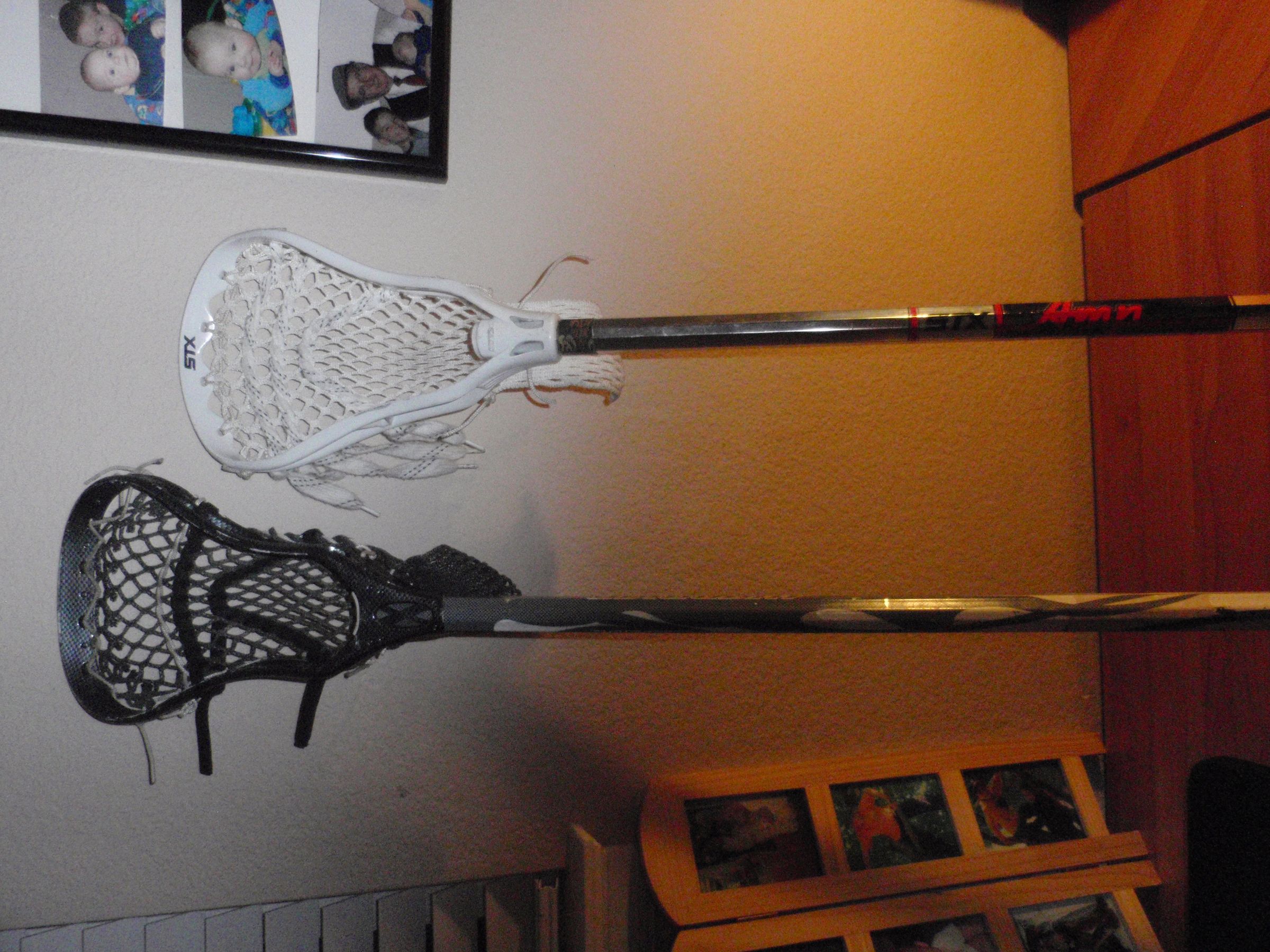 Replacing/Changing Lacrosse Stick Shooting Strings 8 Steps