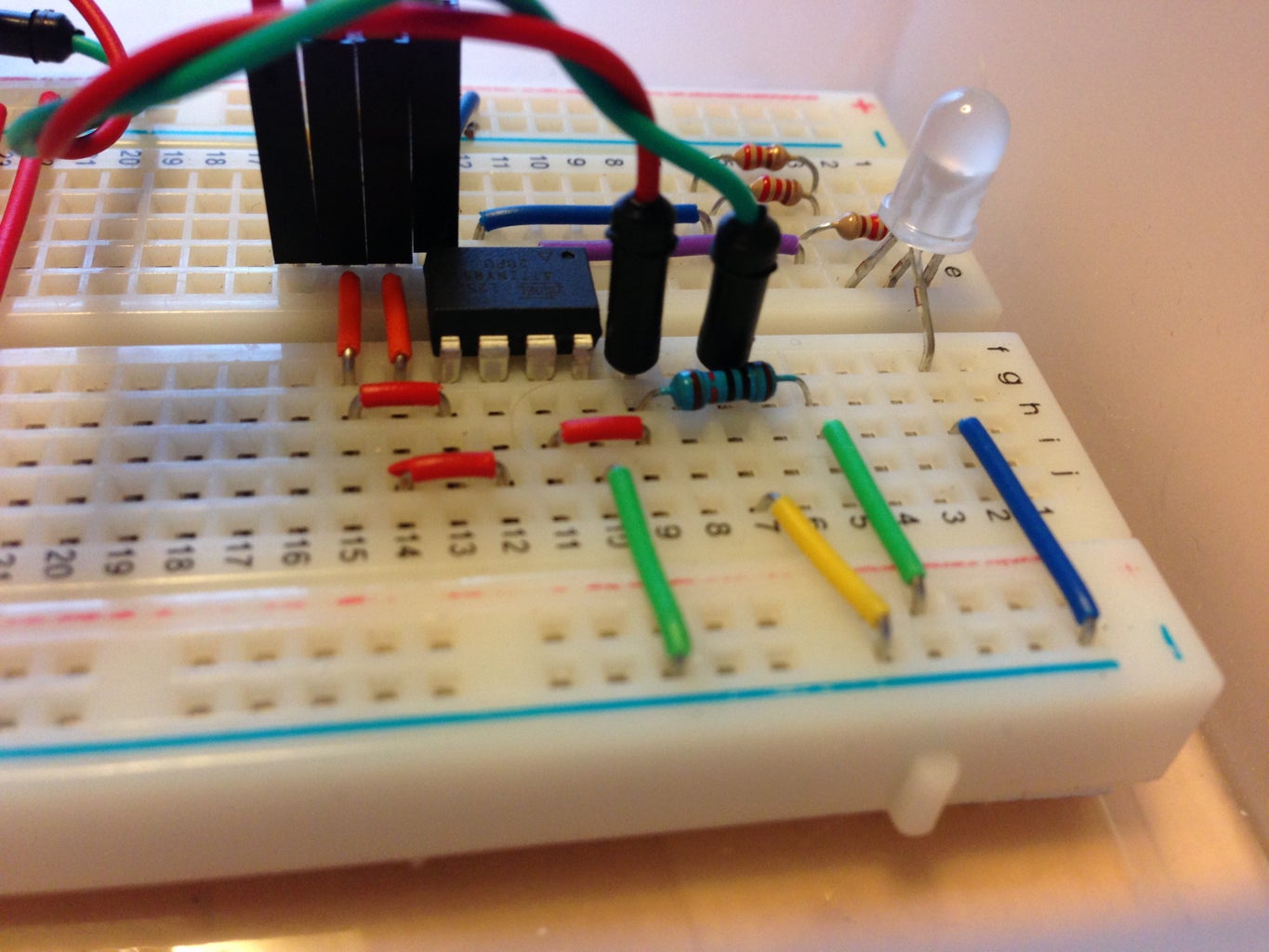 Ultrasonic Garage Parking Assistant With Arduino and an ATtiny85 : 4 ... Circuit Diagram