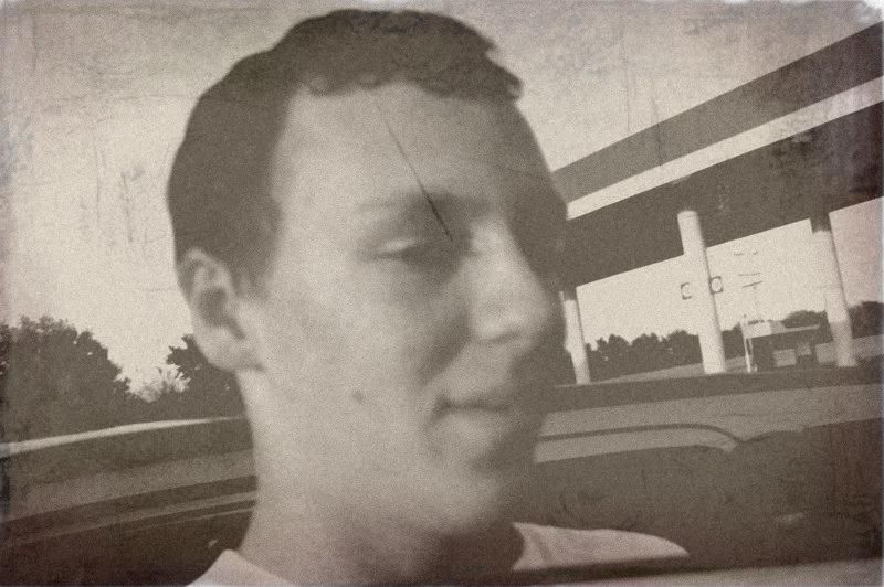 How to Make Your Photo Look Old (2 Methods)