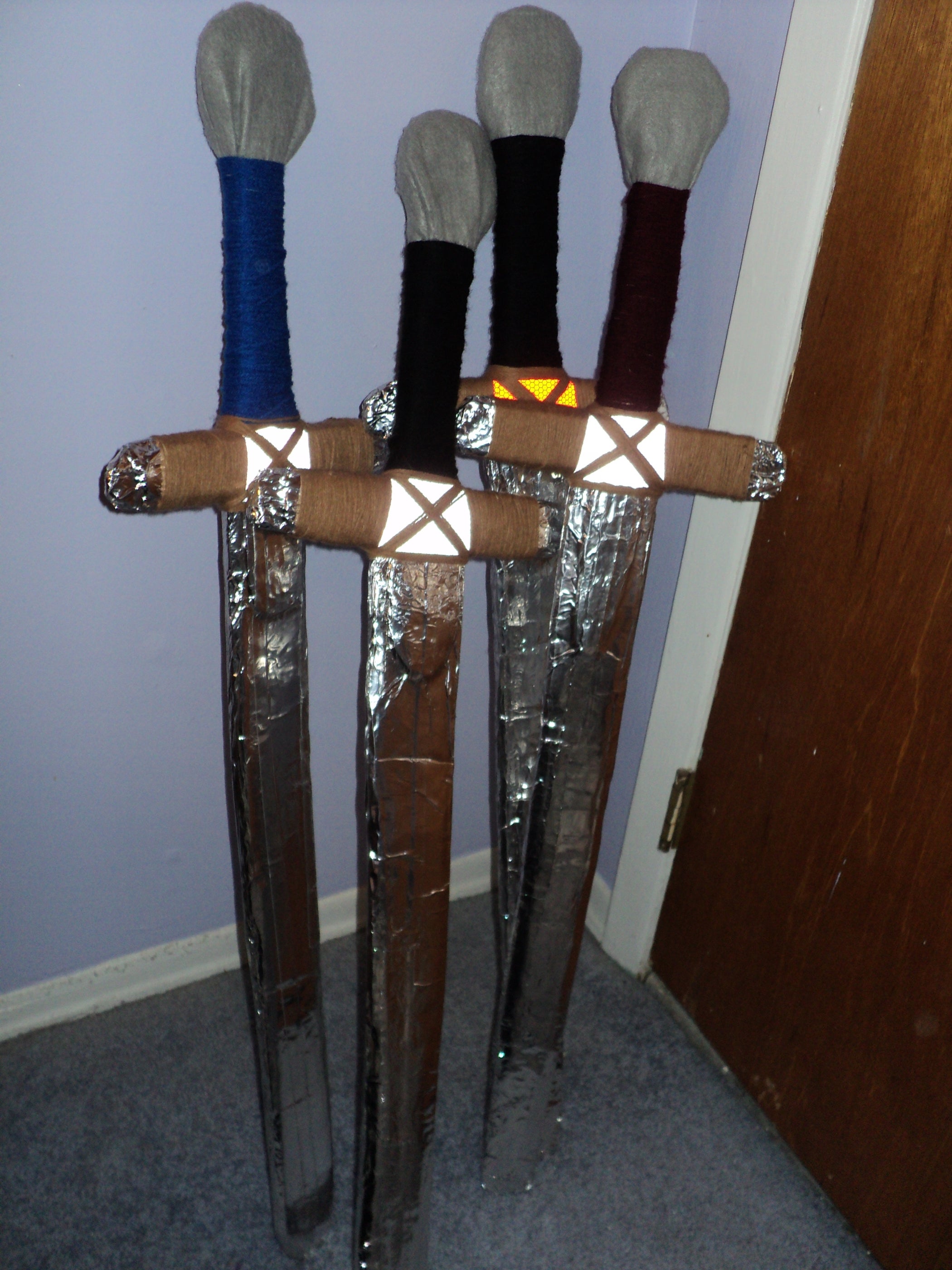 Shakespeare Sword Cardboard Prop 6 Steps Instructables