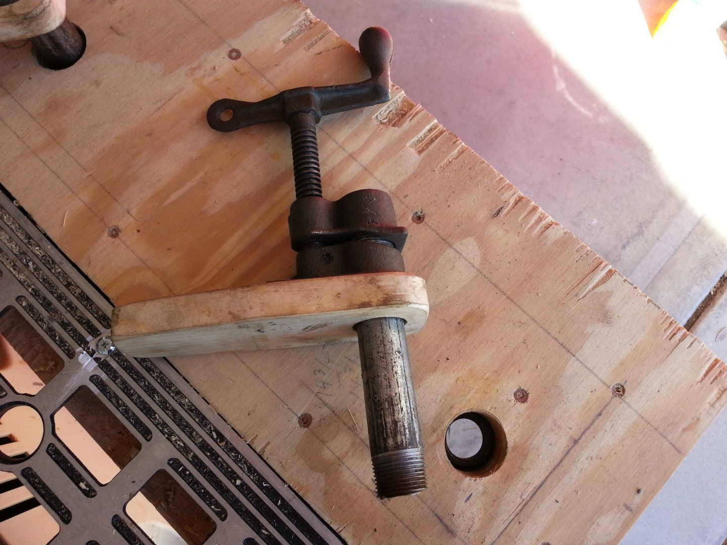 Table Saw Hold Down Clamps 5 Steps (with Pictures) Instructables