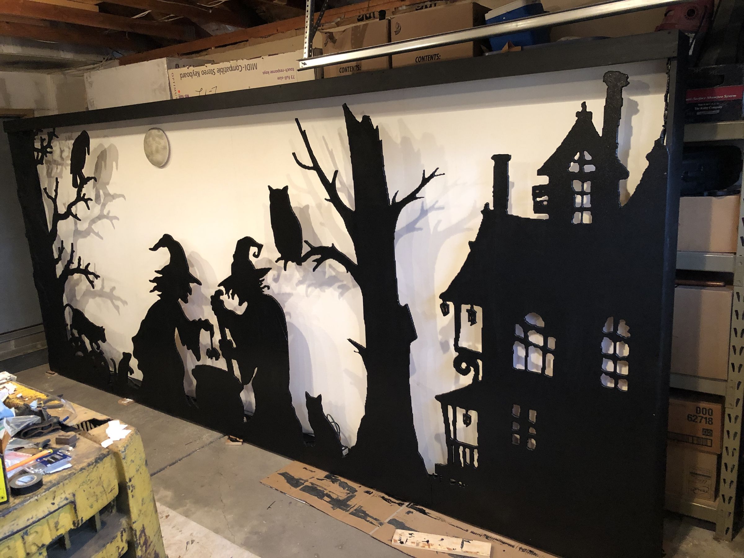 Halloween Silhouette for a Large Garage Door : 6 Steps (with Pictures ...