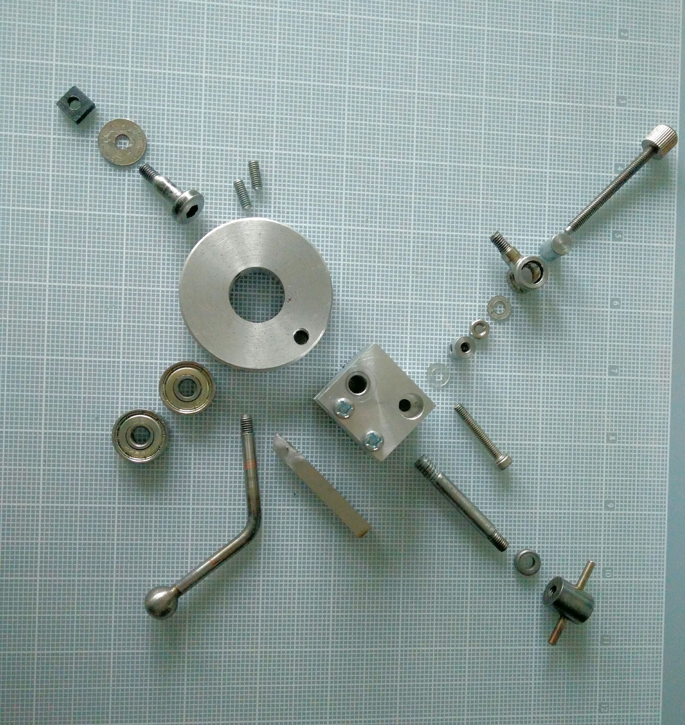 A Different Ball Turning Jig for Taig Lathe 14 Steps (with Pictures