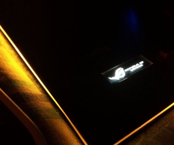 Project Aurora: a Smart Gaming Mousepad for 20€