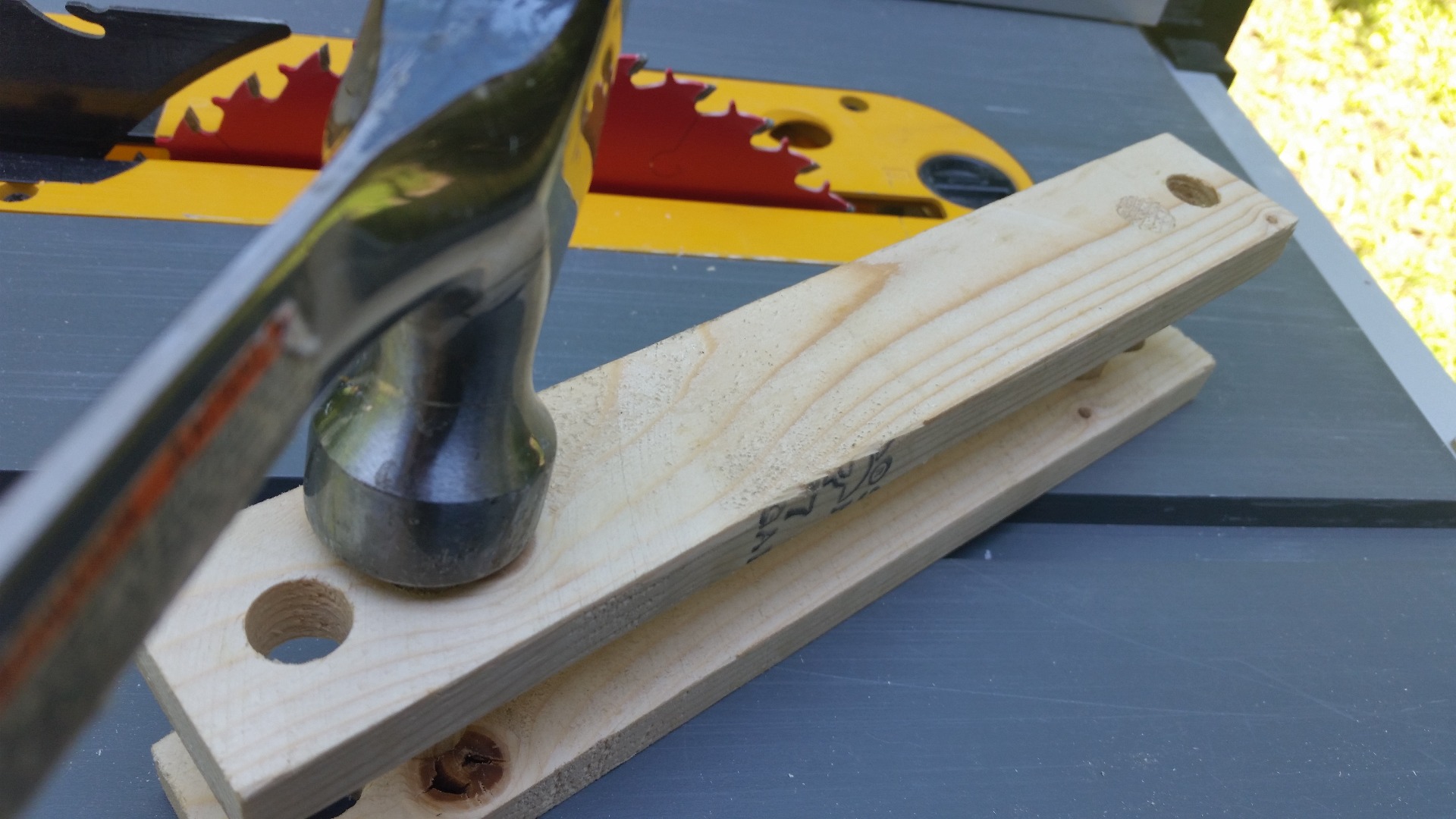 How to Make a Kite String Winder From 2x4 Scraps 6 Steps (with