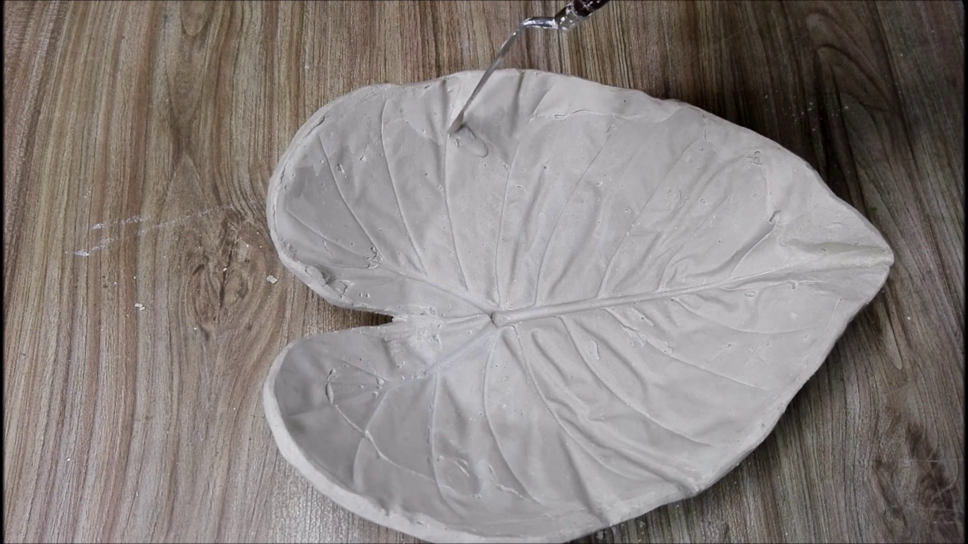 How to Make Concrete Leaf Casting Bowl Elephant Ear Cement Leaf