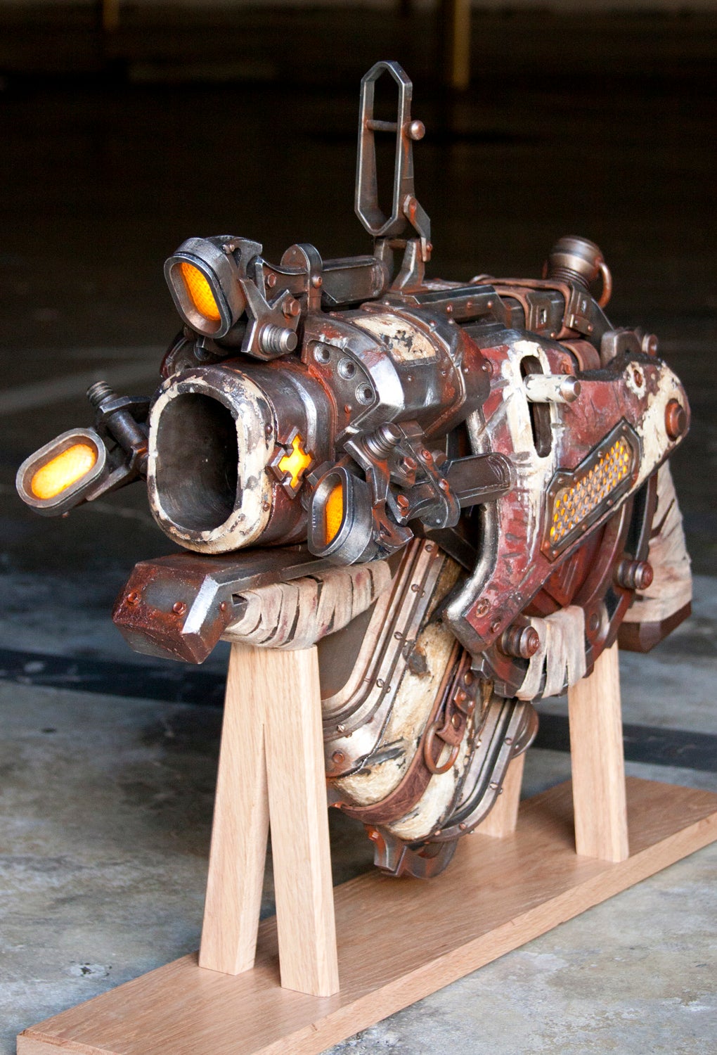 Gears of War 3 - Hyper Realistic Digger Launcher Replica : 20 Steps