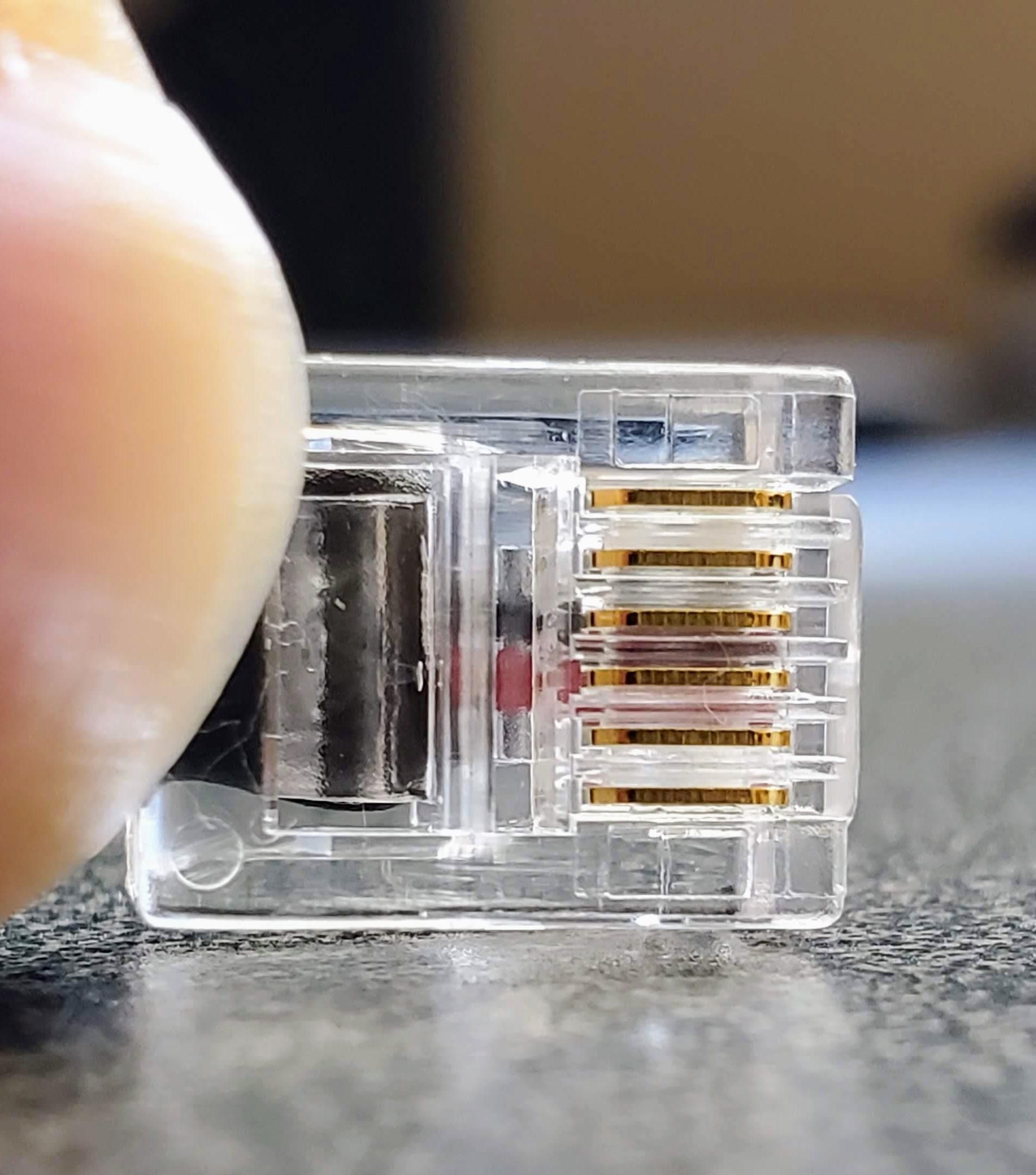 Radar Detector Mirror Tap Installation for BMW X5 (F15) 6 Steps