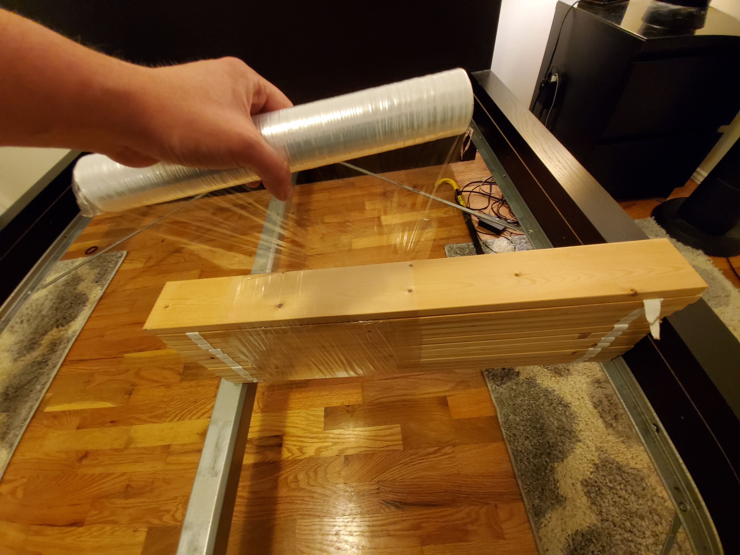 Move Your Bed Slats (The Easy Way) 4 Steps (with Pictures