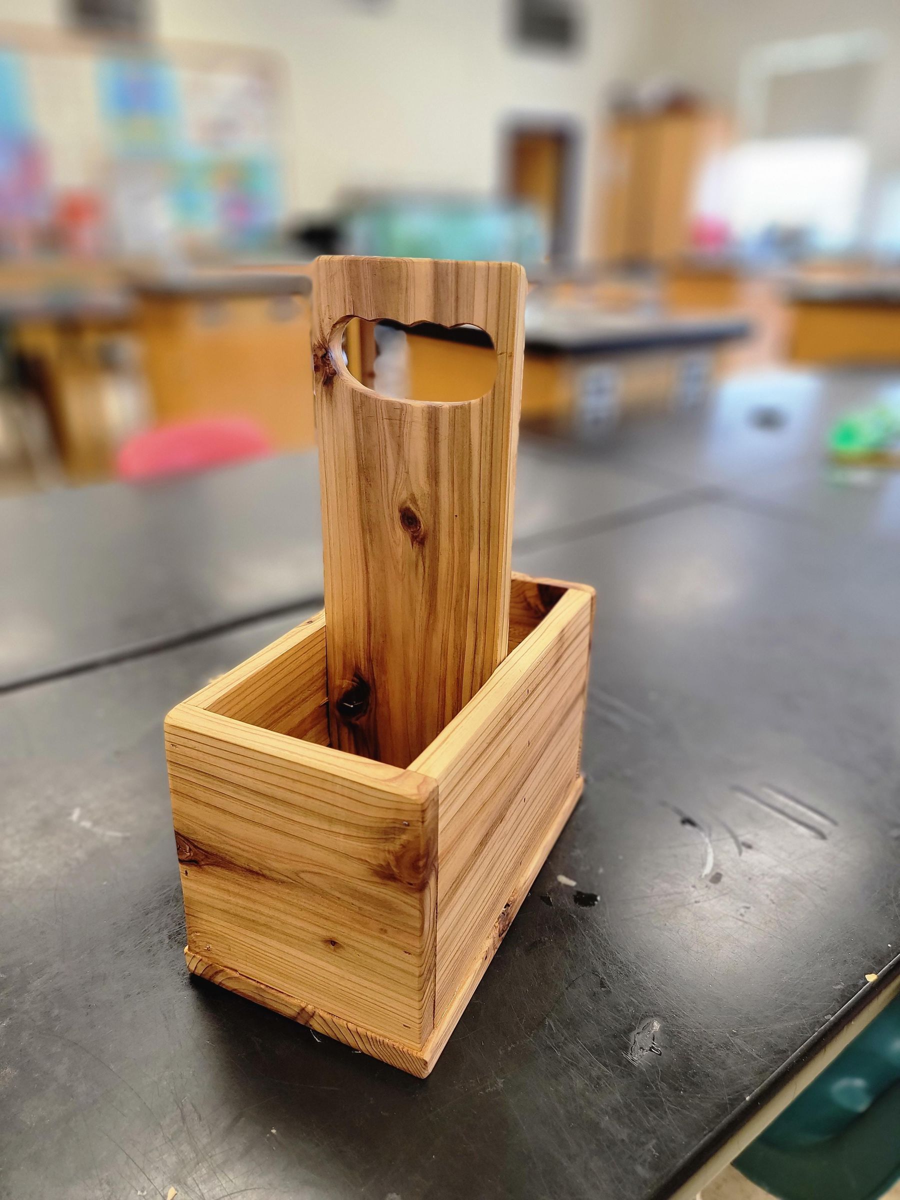 Two Cup Caddy From One Board : 4 Steps (with Pictures) - Instructables