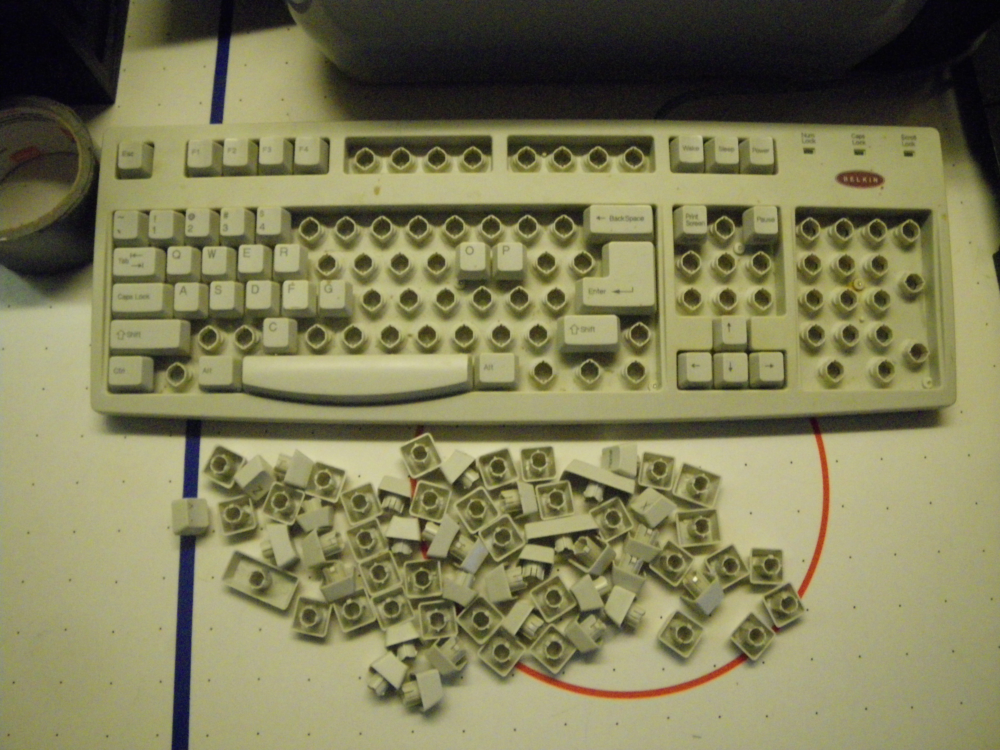 Old Keyboard Transormed Into Custom Gaming Keyboard 5 Steps