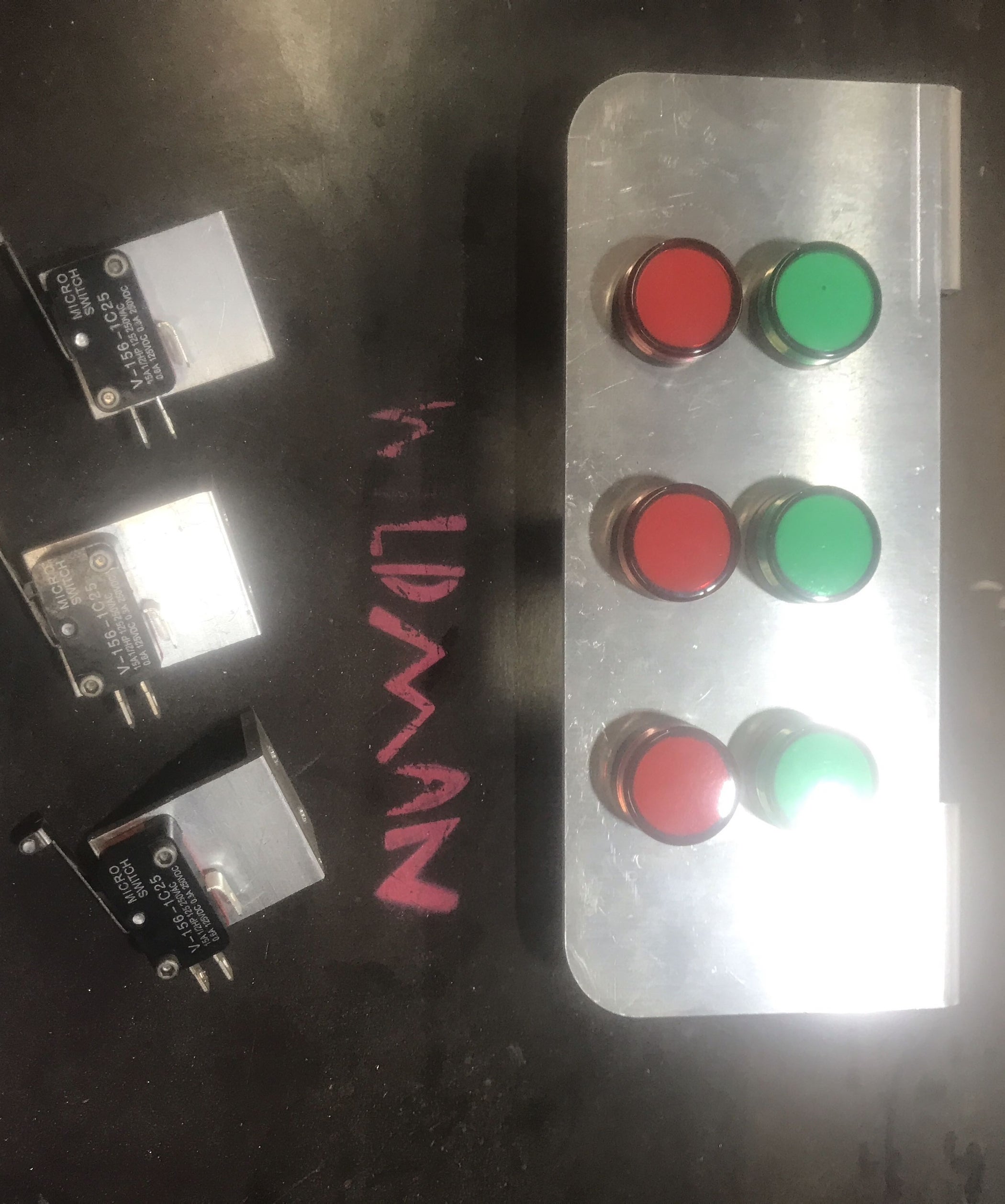 Door State Indicator! 3 Steps Instructables