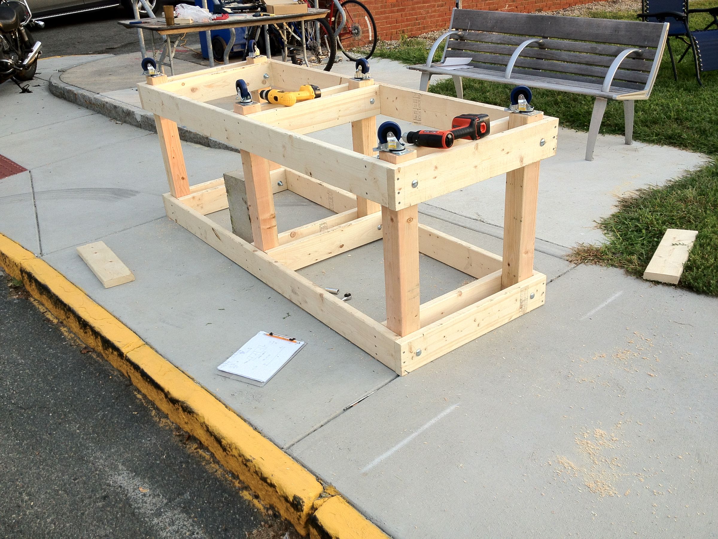 How to Make the Best Beer Pong Table on Campus 9 Steps (with Pictures