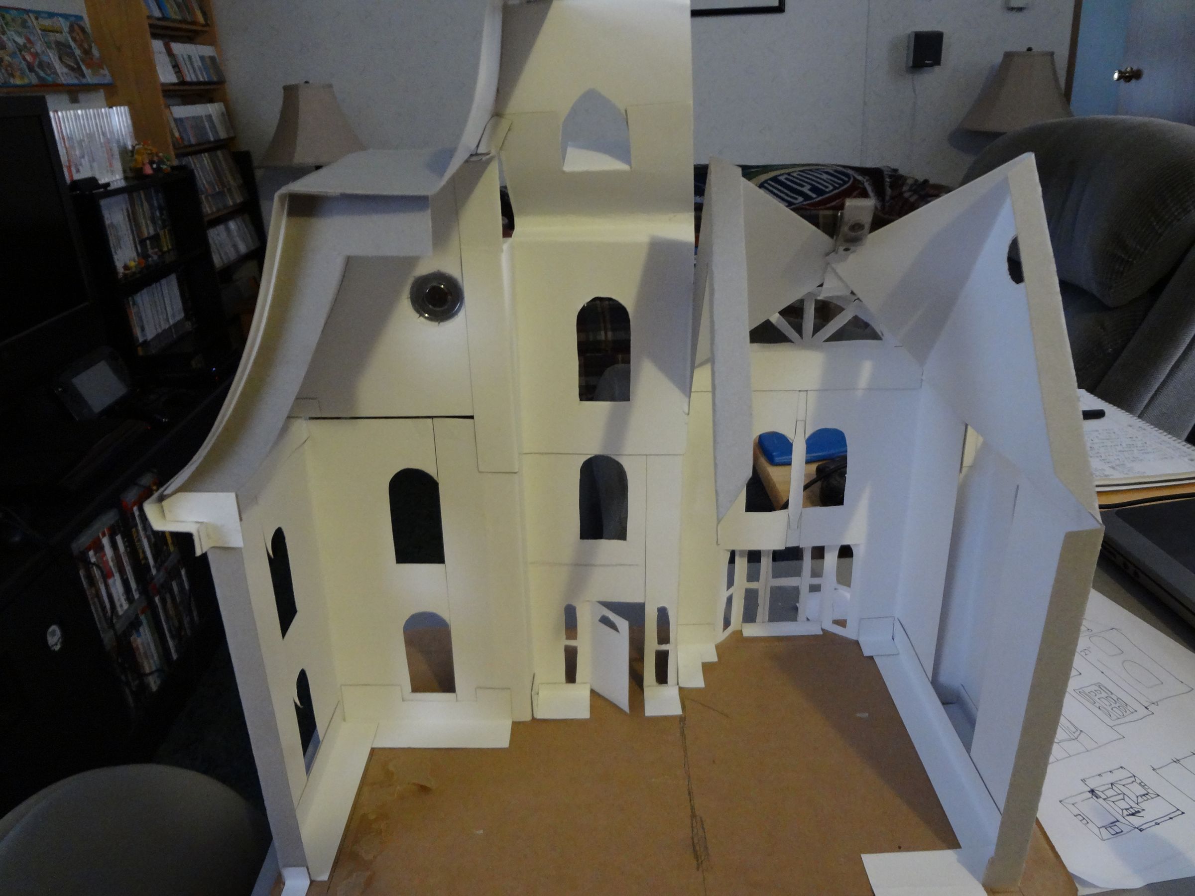 Cardboard Haunted House With Lights. 8 Steps (with Pictures