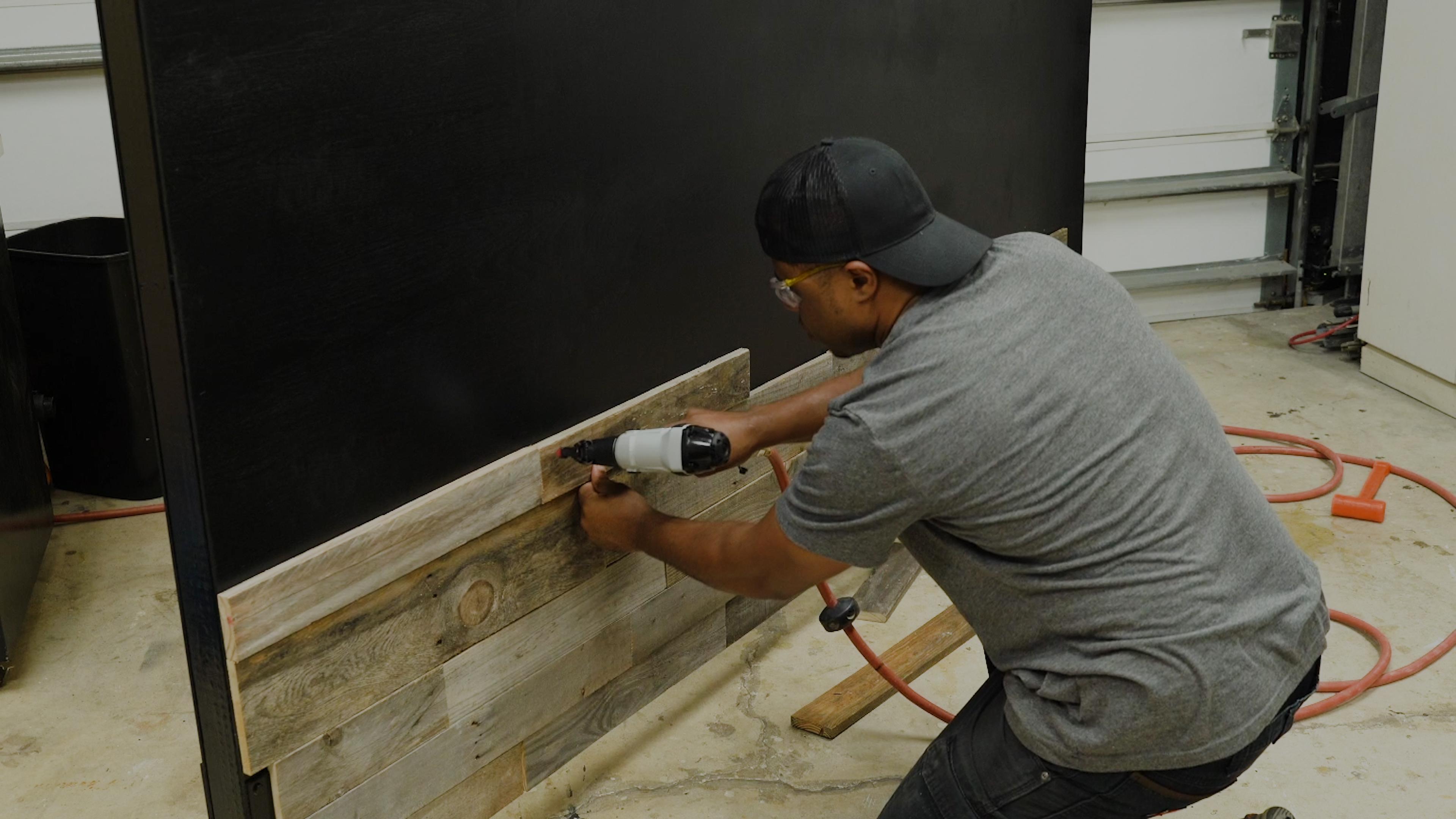 How to Build a Portable Pallet Wall 10 Steps (with Pictures