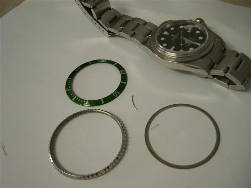 Remove and Replace the Bezel on Your Rolex Submariner. 7 Steps