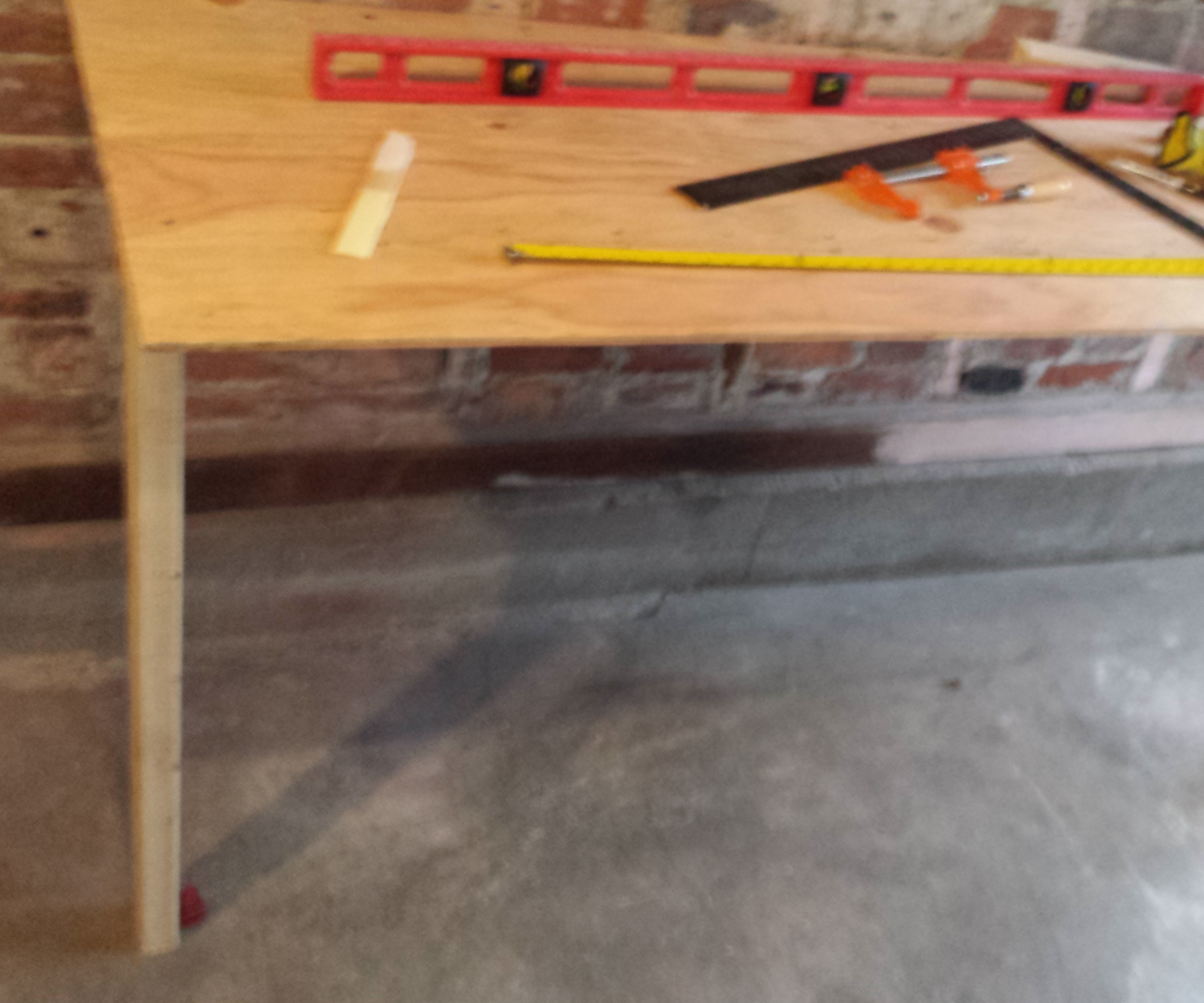 ​cheap wall-mounted folding work table DIY Project DIY Project Image