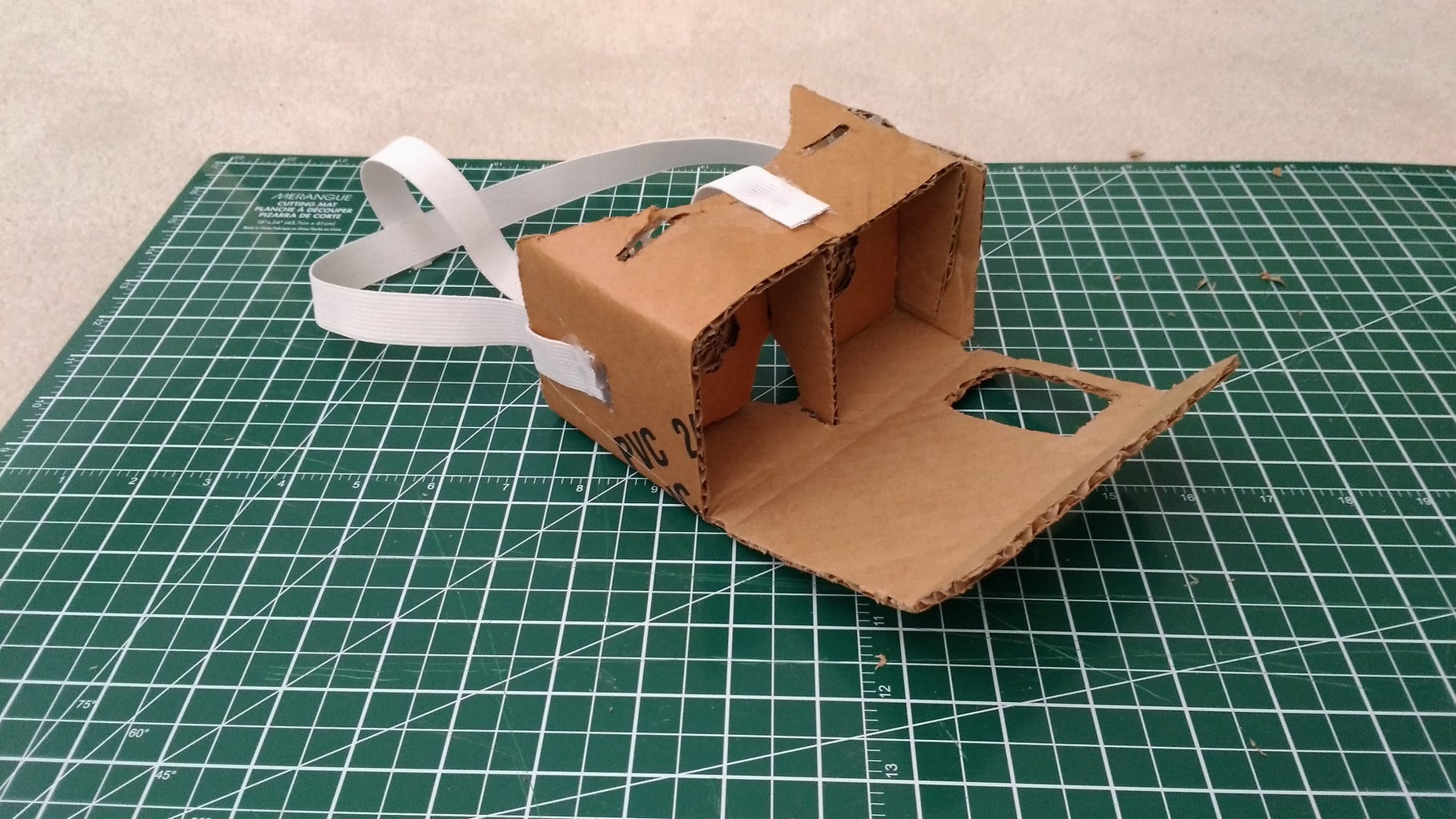How to Make a Cardboard VR Headset 6 Steps Instructables