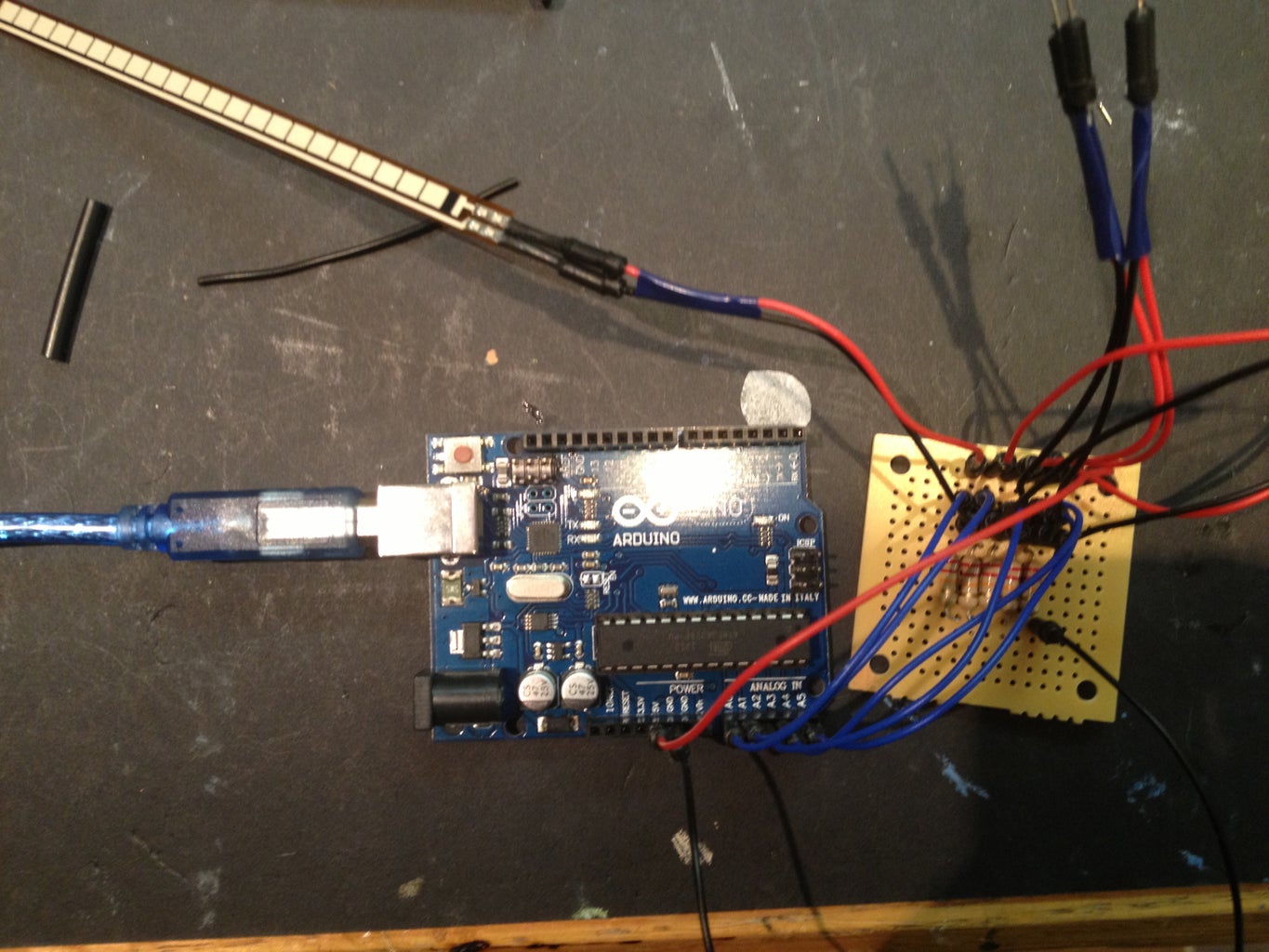 DIY Robotic Hand Controlled by a Glove and Arduino : 8 Steps (with ...