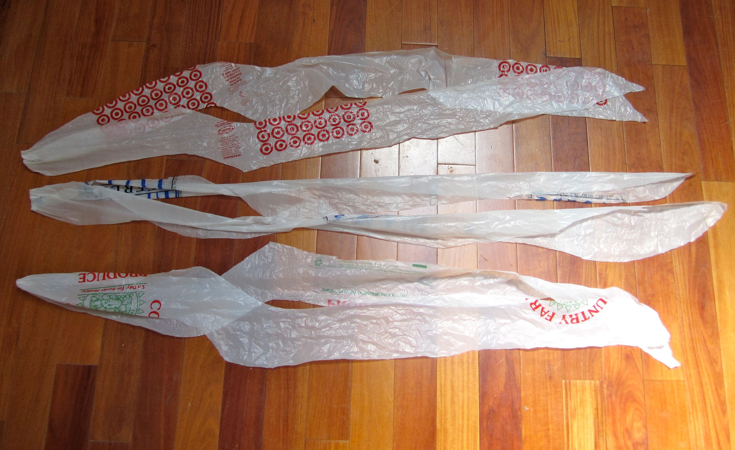 Make a Basket Out of Plastic Bags 11 Steps (with Pictures